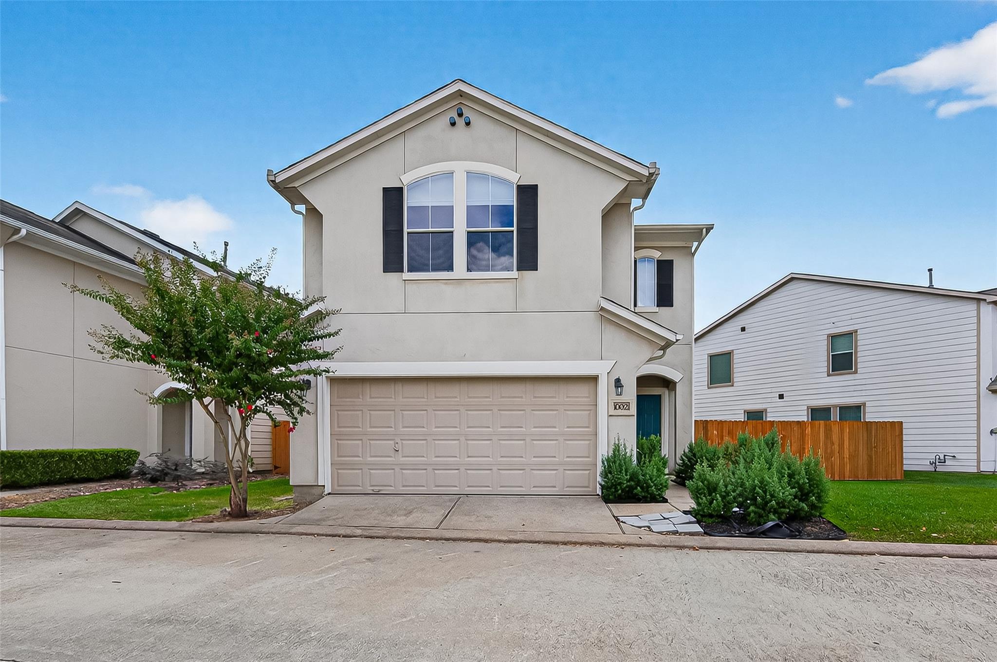 10021 Hillside Bayou Drive — photo
