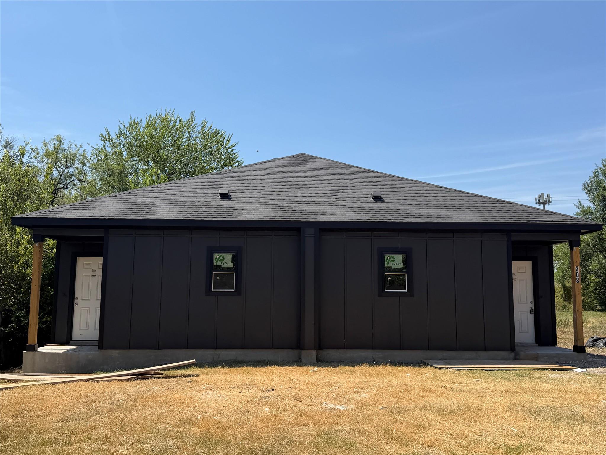 210 Sunnyland Drive — photo