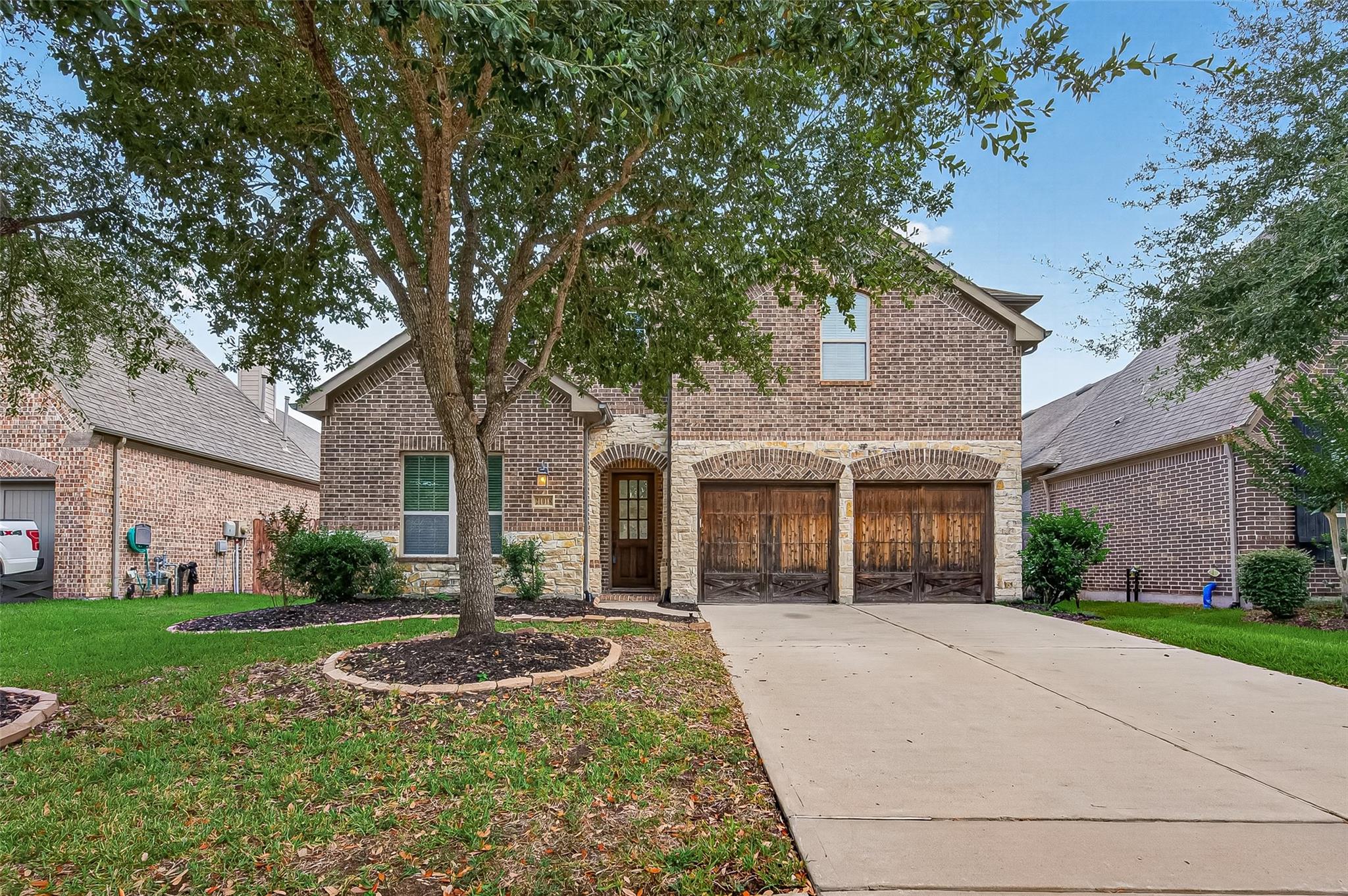 21018 Shelbyville Drive — photo