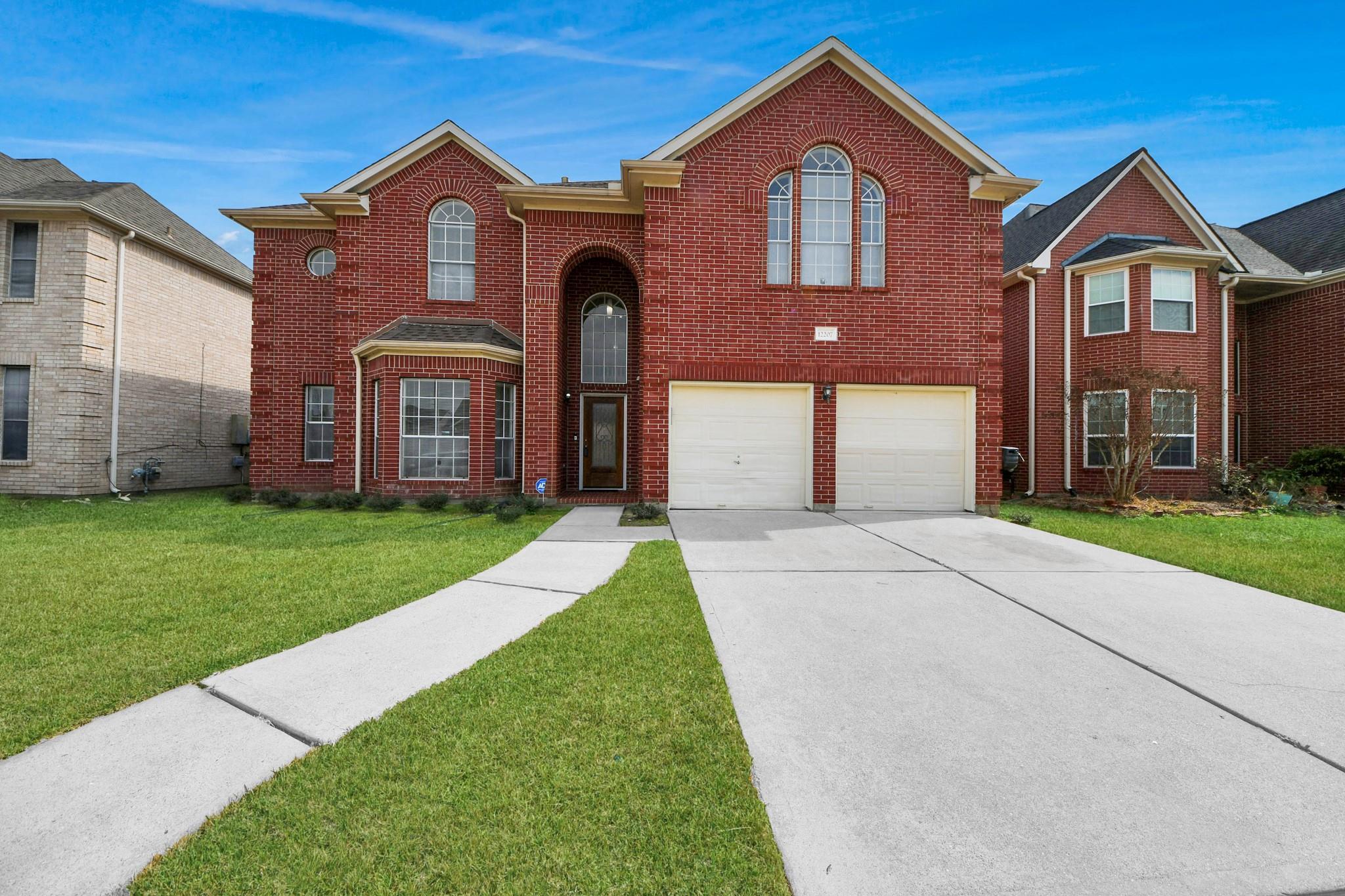 12207 Meadow Lane Court — photo
