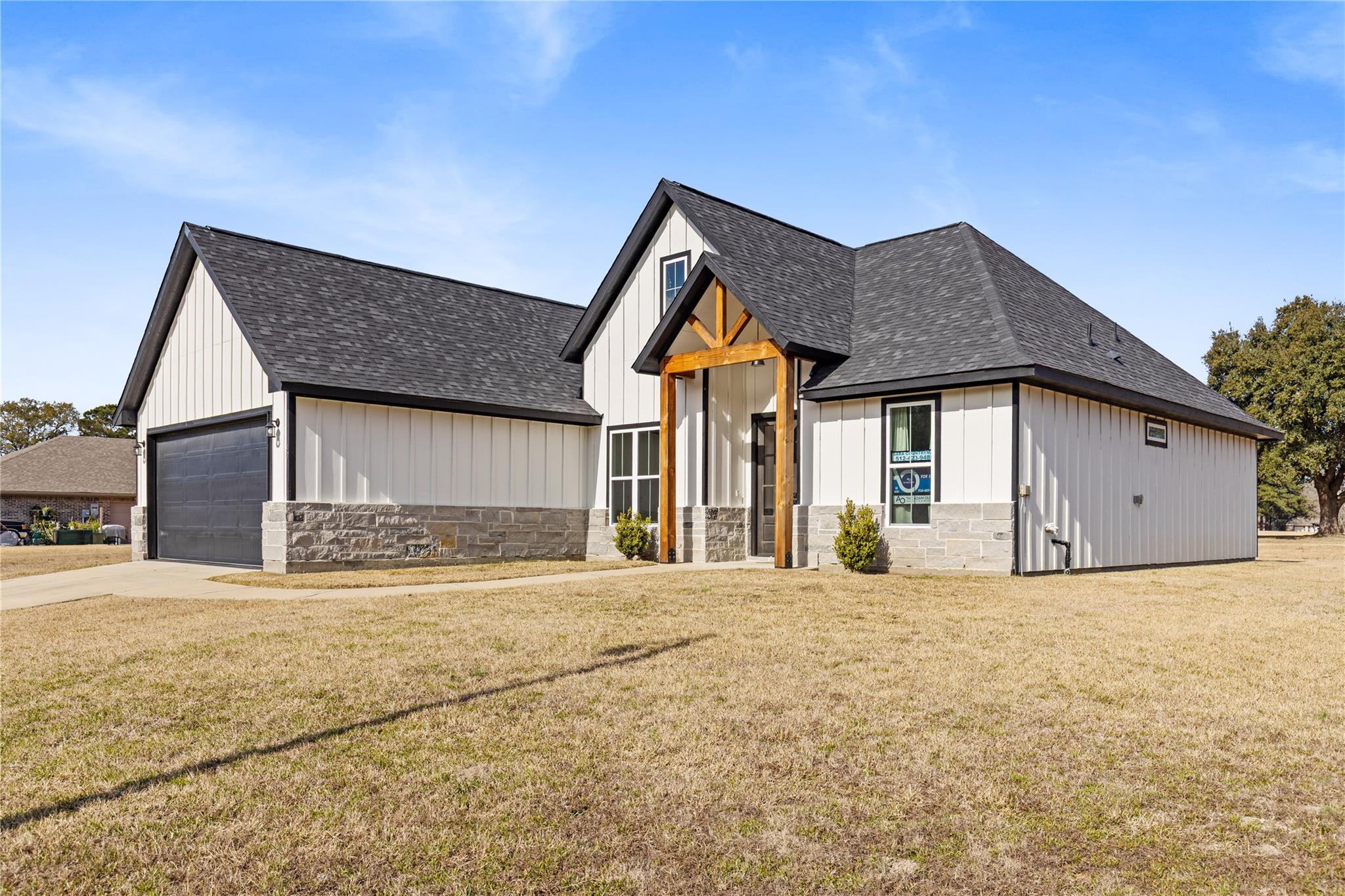 67 Westwood Drive E, Trinity, TX 75862 — photo 2
