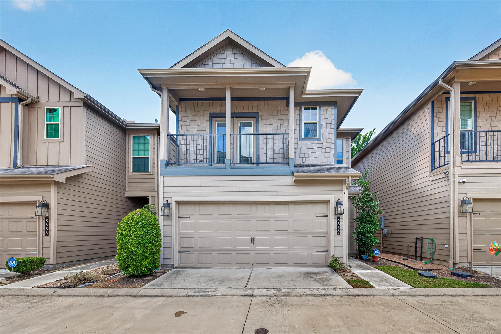8659 Cedardale Park Drive — photo