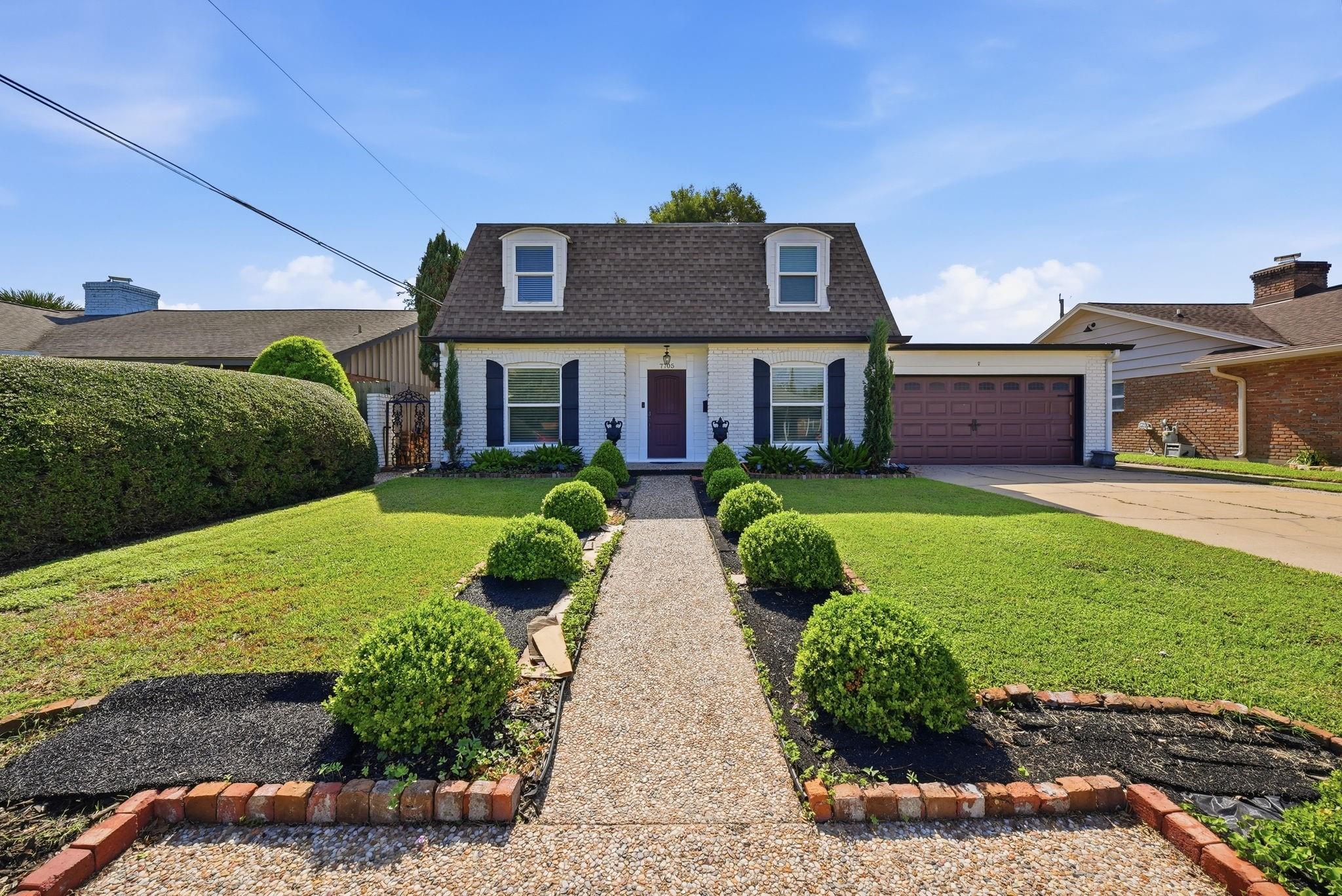 7705 Beaudelaire Circle — photo
