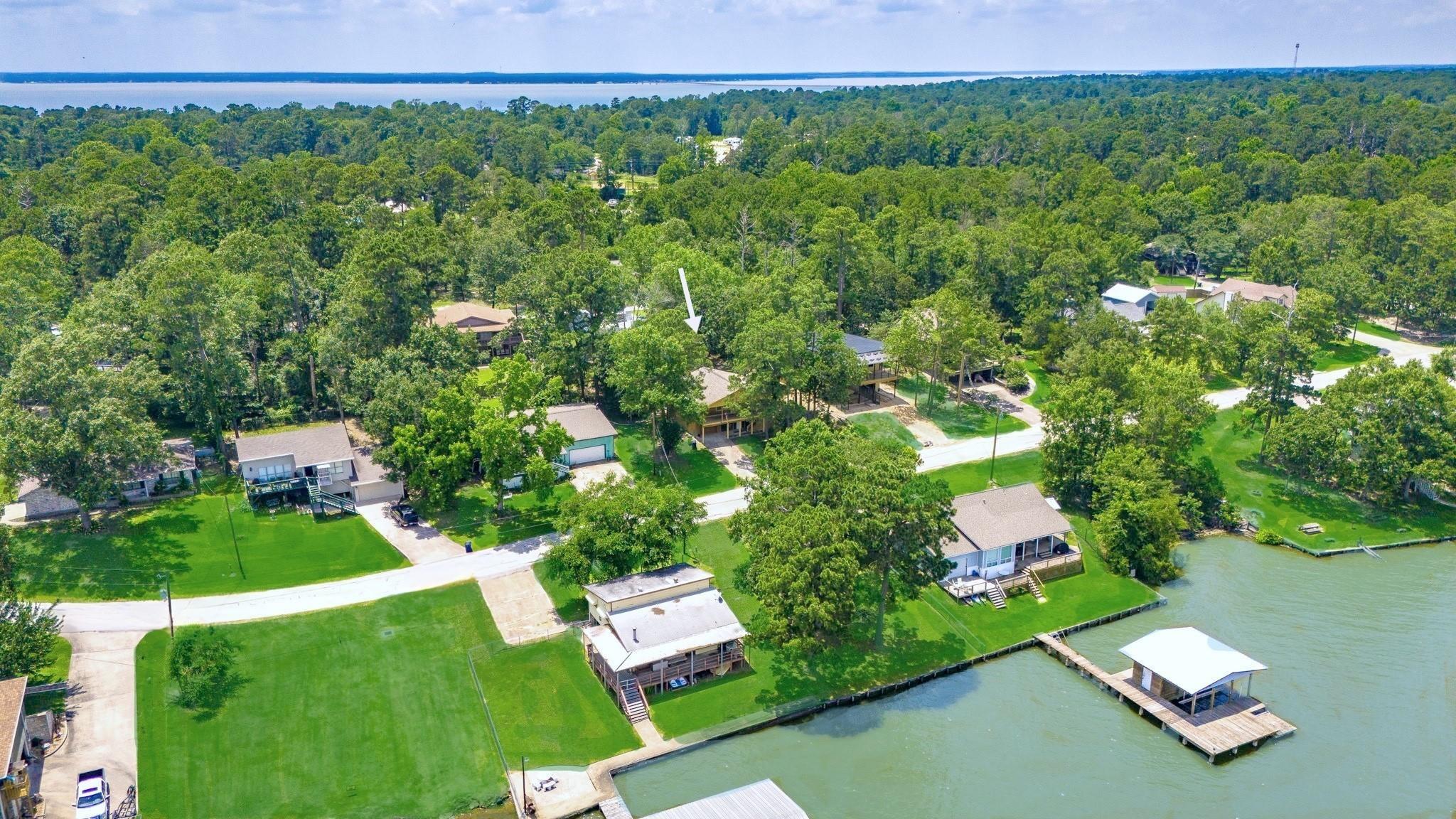 311 Harbor Drive — photo