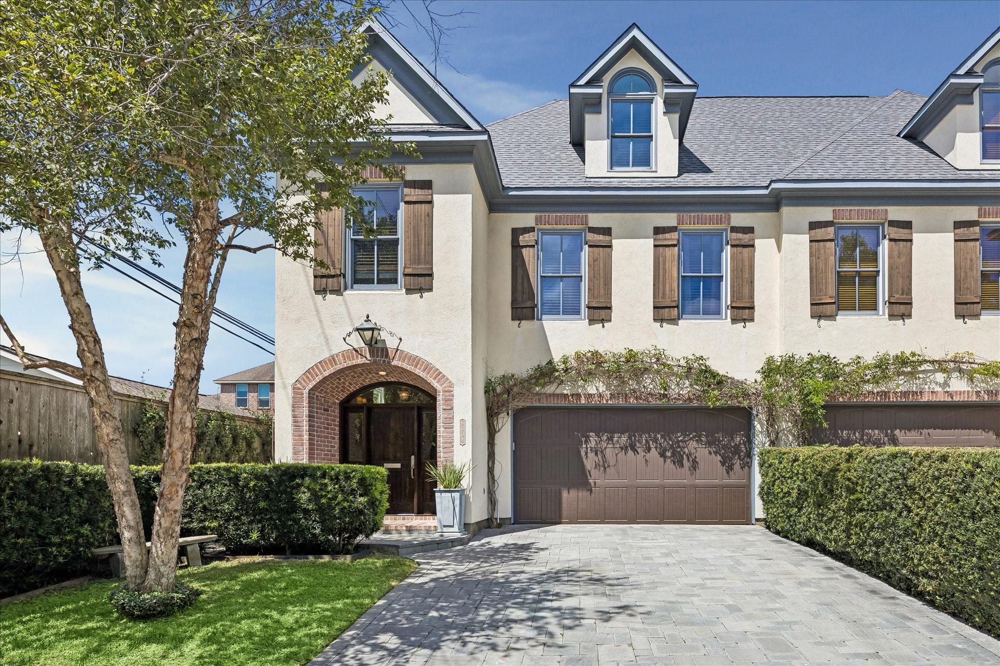 6604 Kelvin Drive — photo