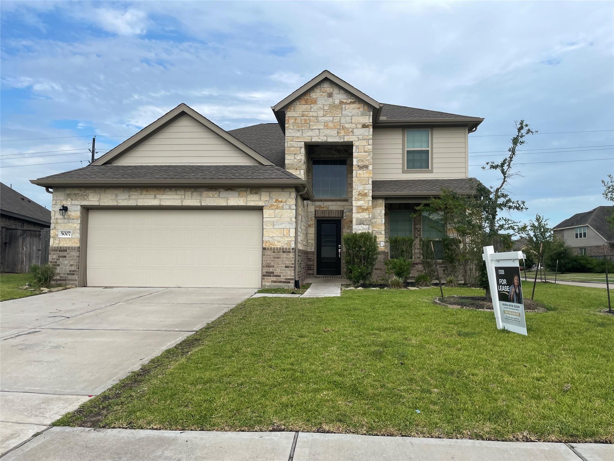 5007 Dunstable Manor Lane — photo