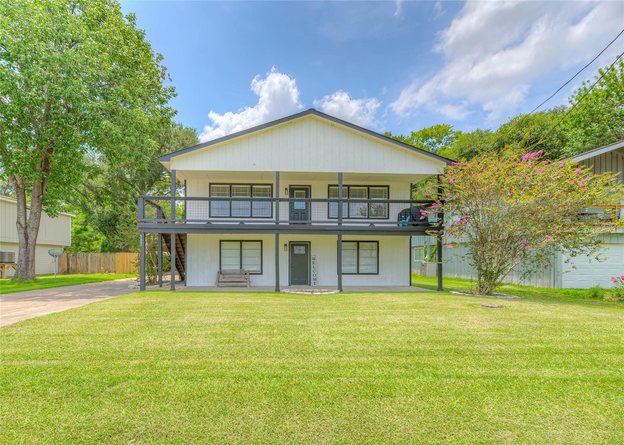 342 Governor Hogg Drive — photo