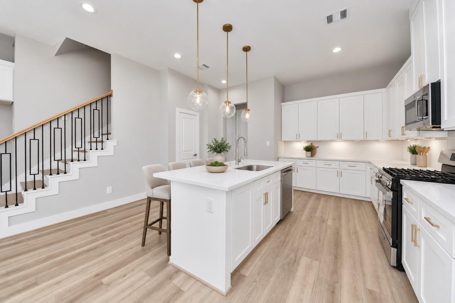 6411 Goforth Street — photo