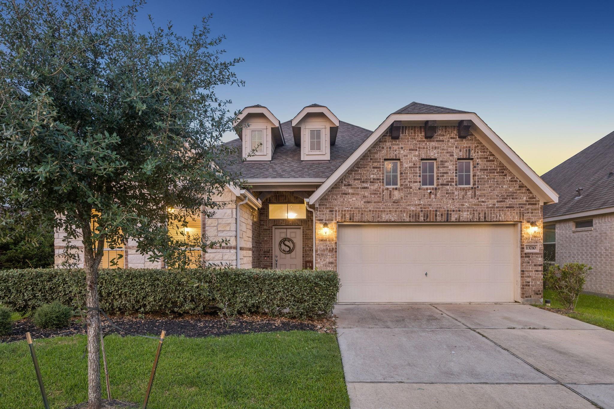 13710 Sloth Bear Court — photo