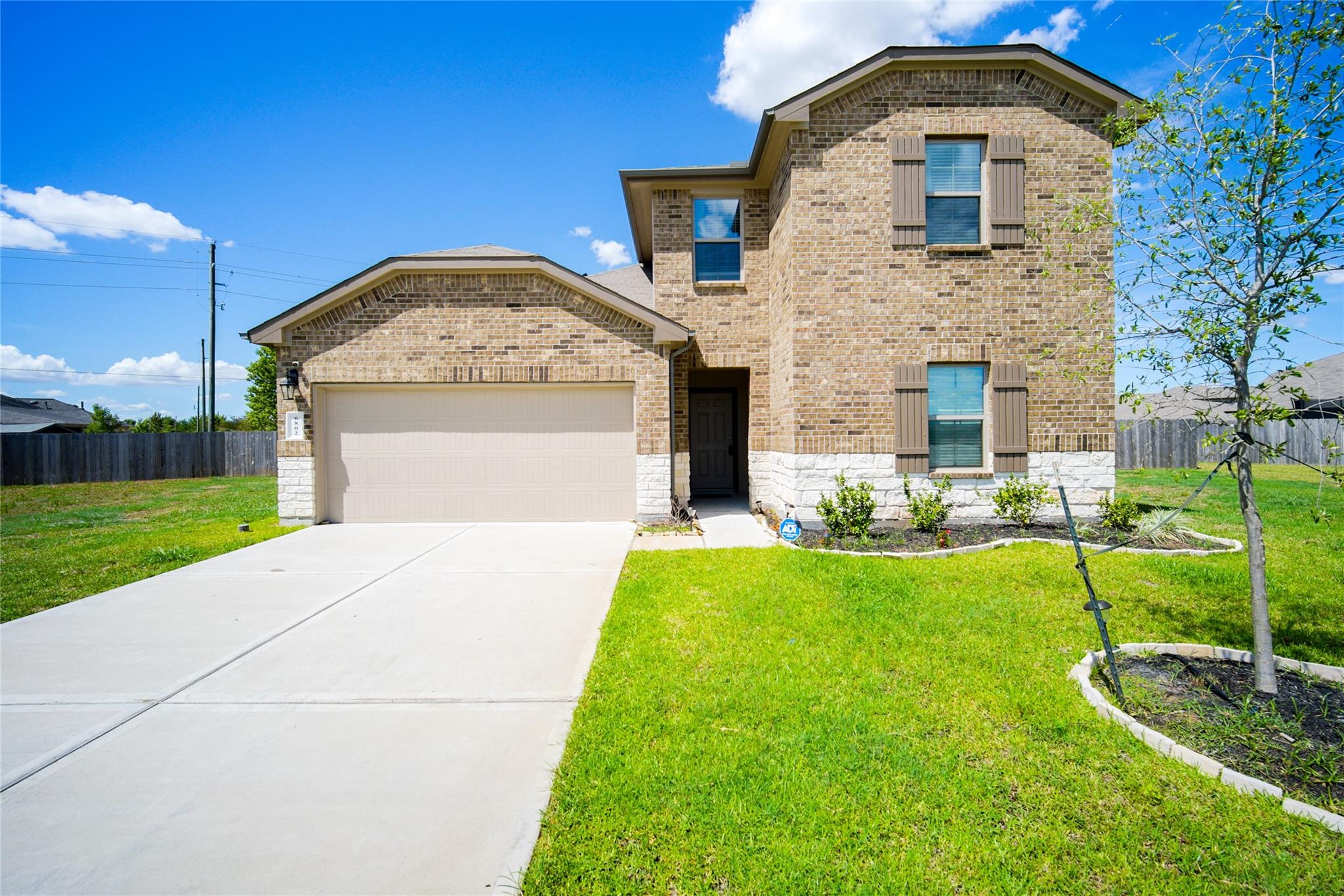 6802 Amber Cliff Lane — photo