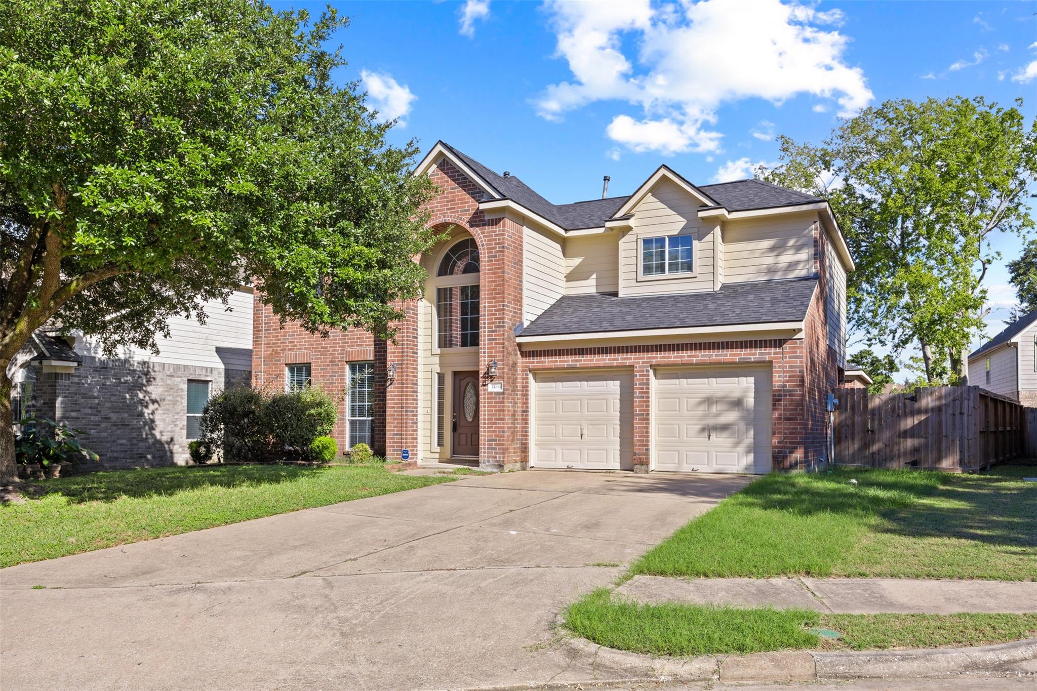 14814 Bridle Bend Drive — photo
