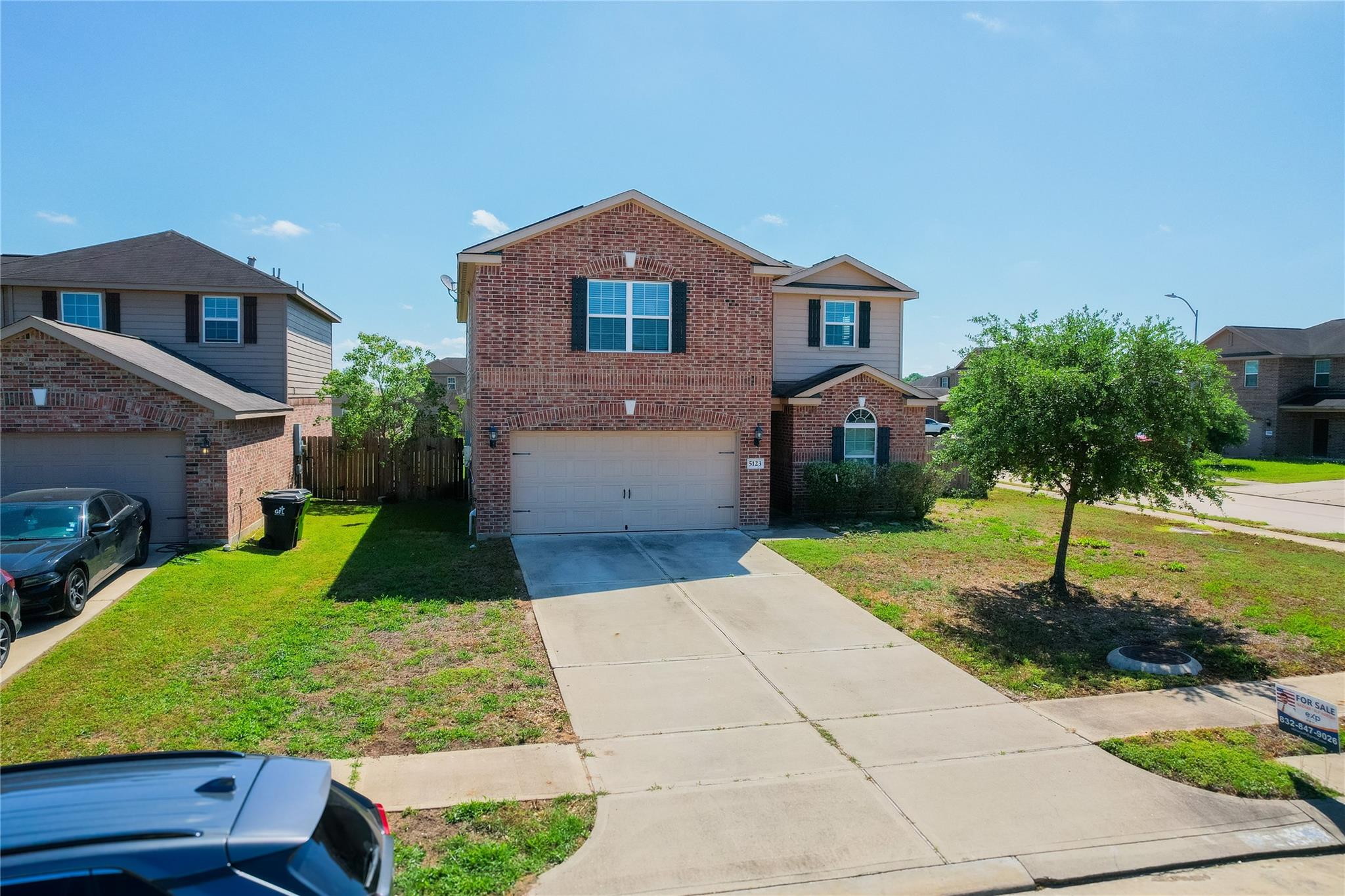 5123 Harbor Palm Drive — photo