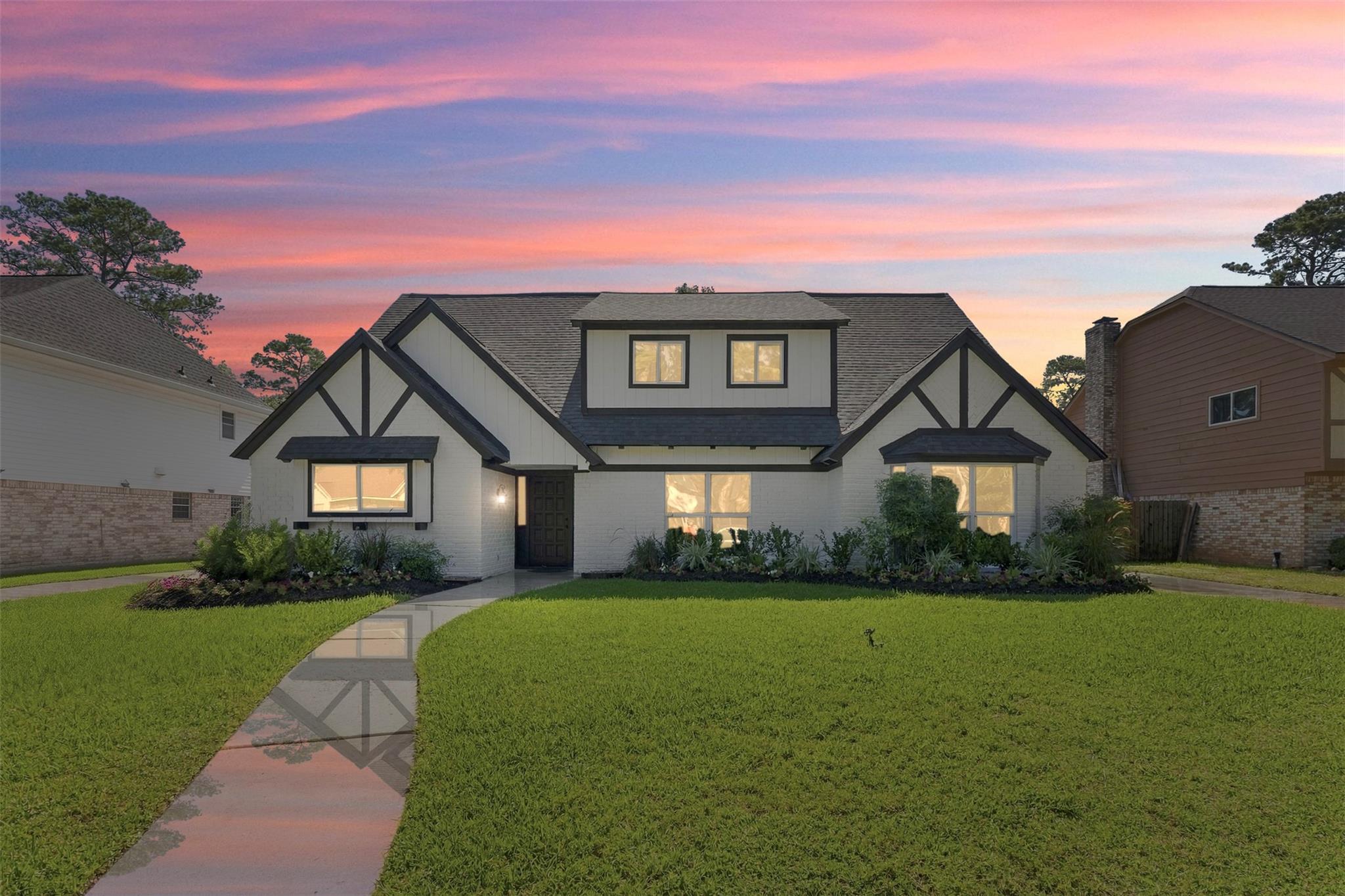 1119 Manatee Lane — photo