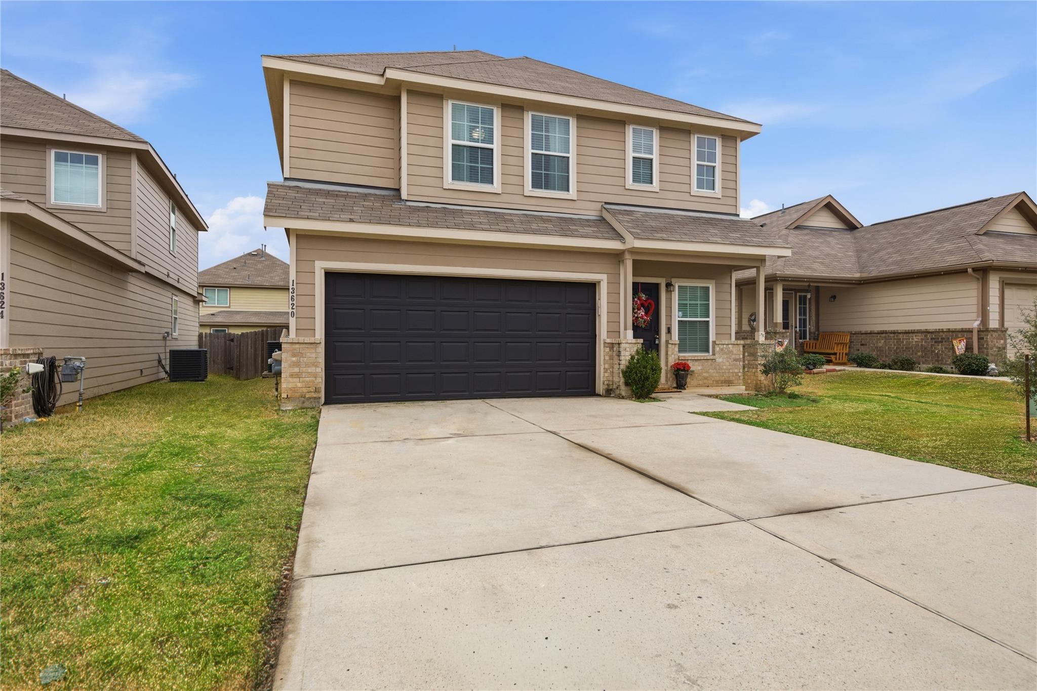 13620 Collier Park Lane — photo