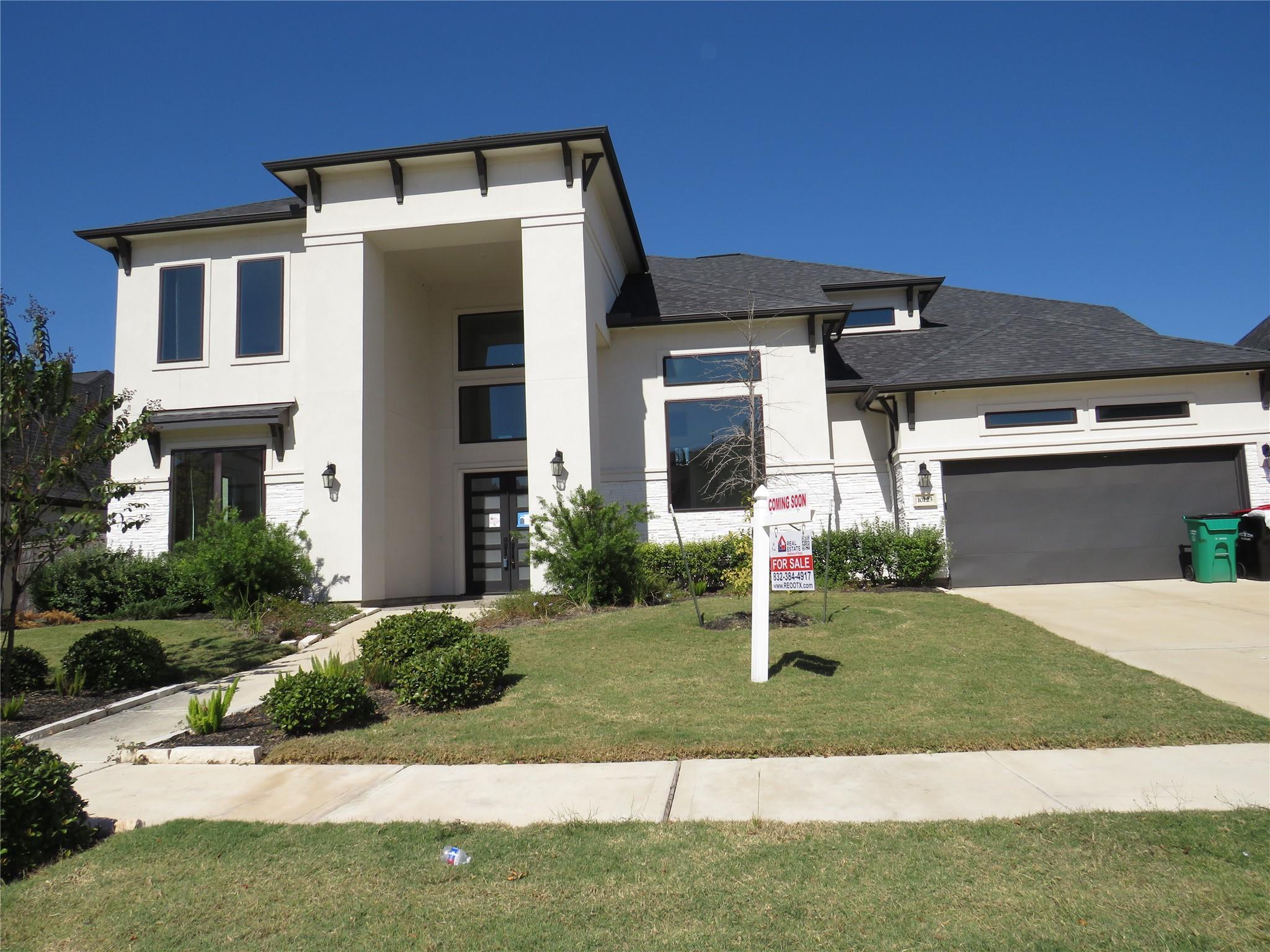 10123 Regatta Shore Drive — photo