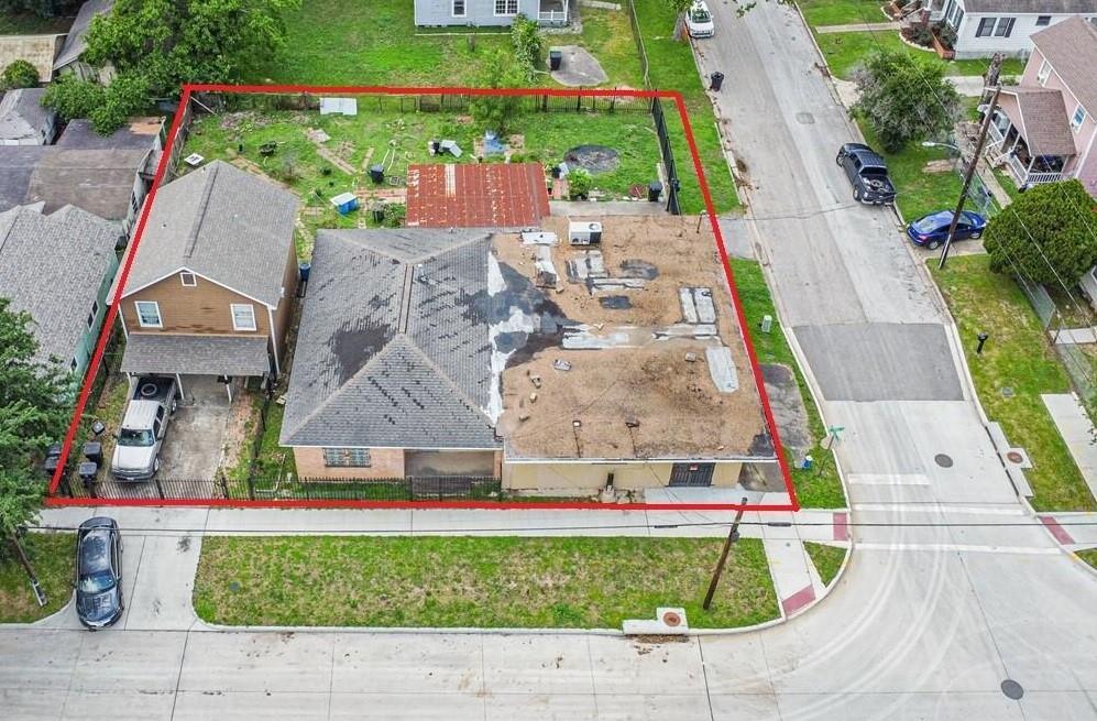 7846 Dayton Street — photo