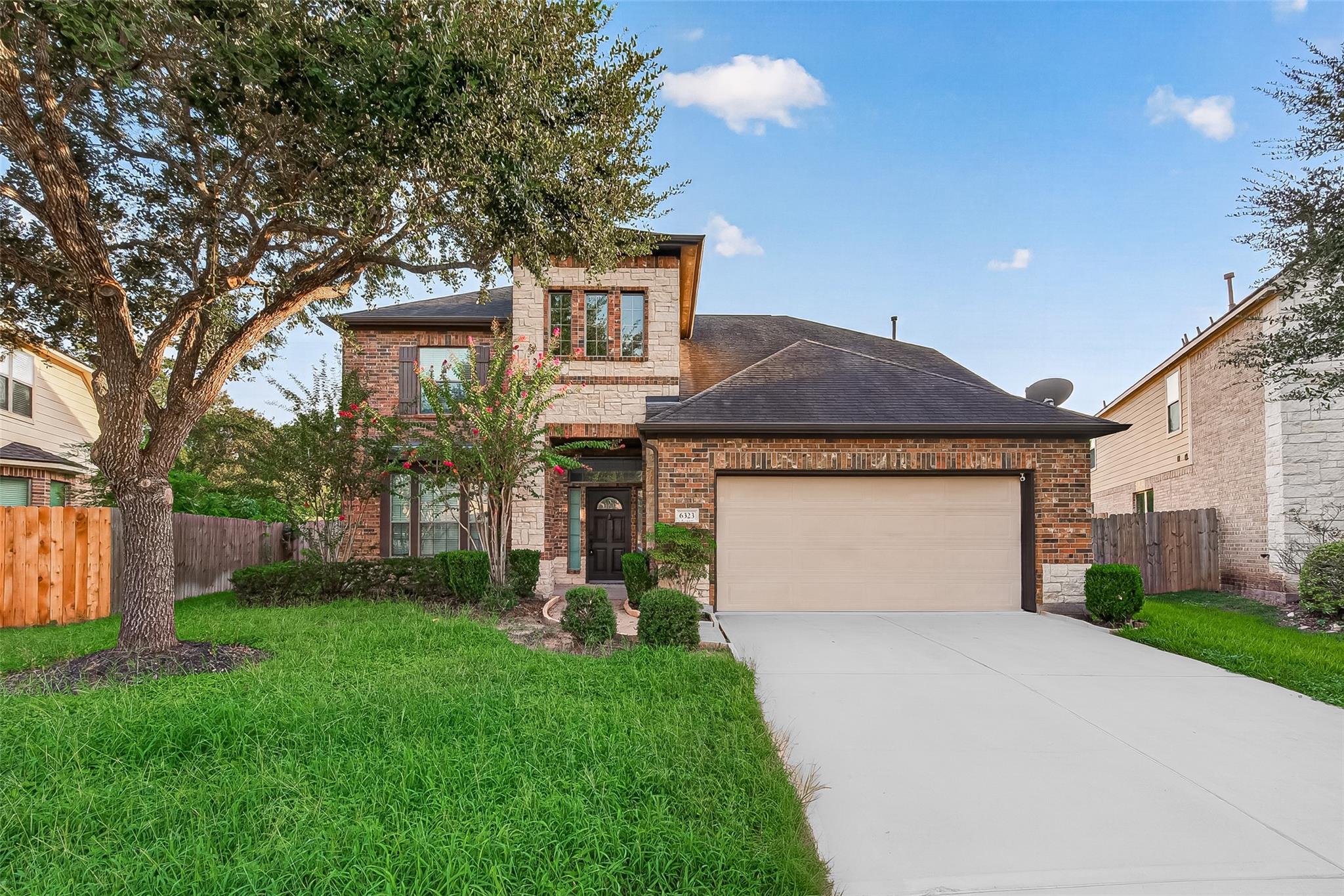 6323 Falling Briar Lane — photo