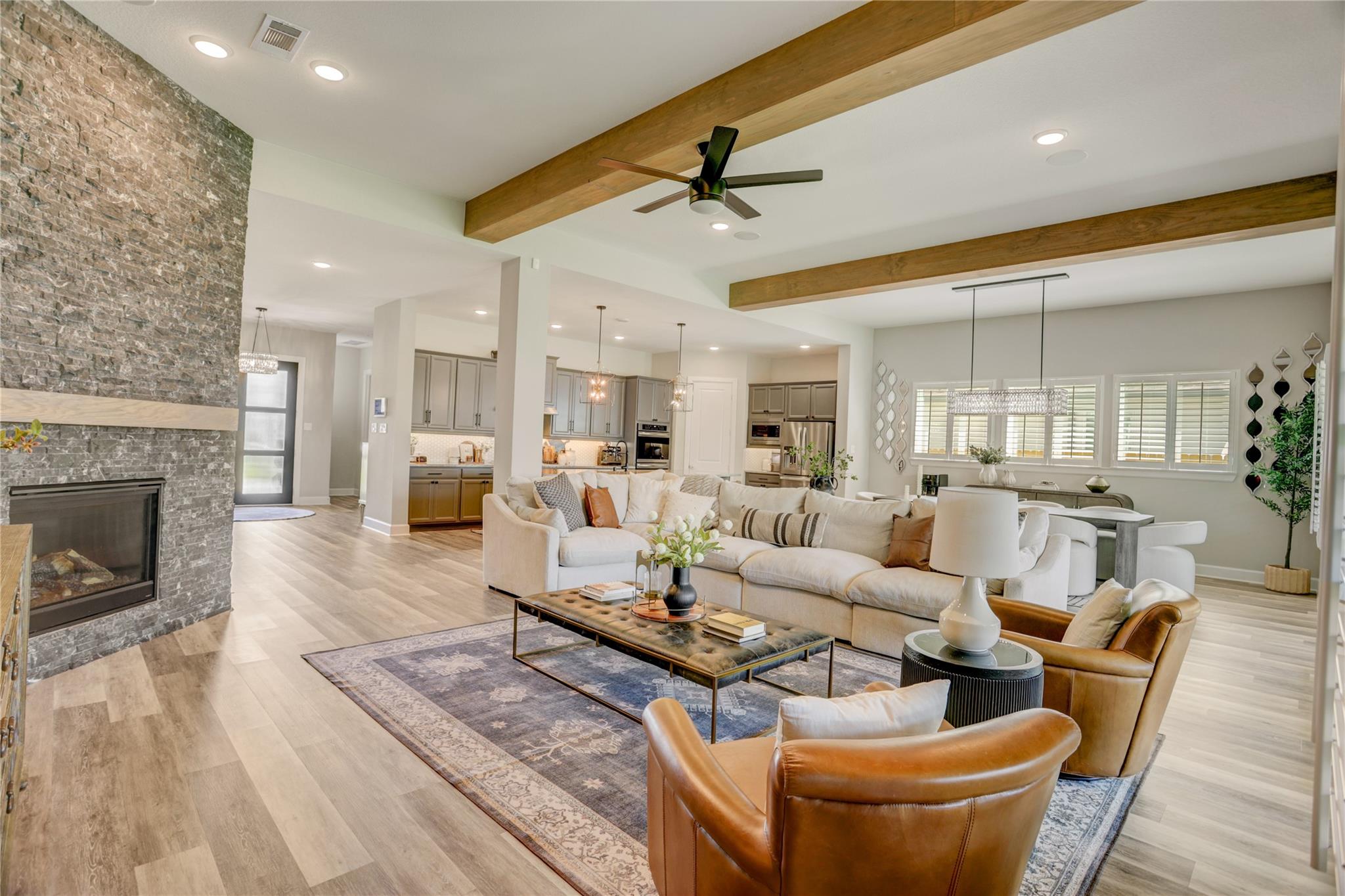 10615 Parkwood Court — photo
