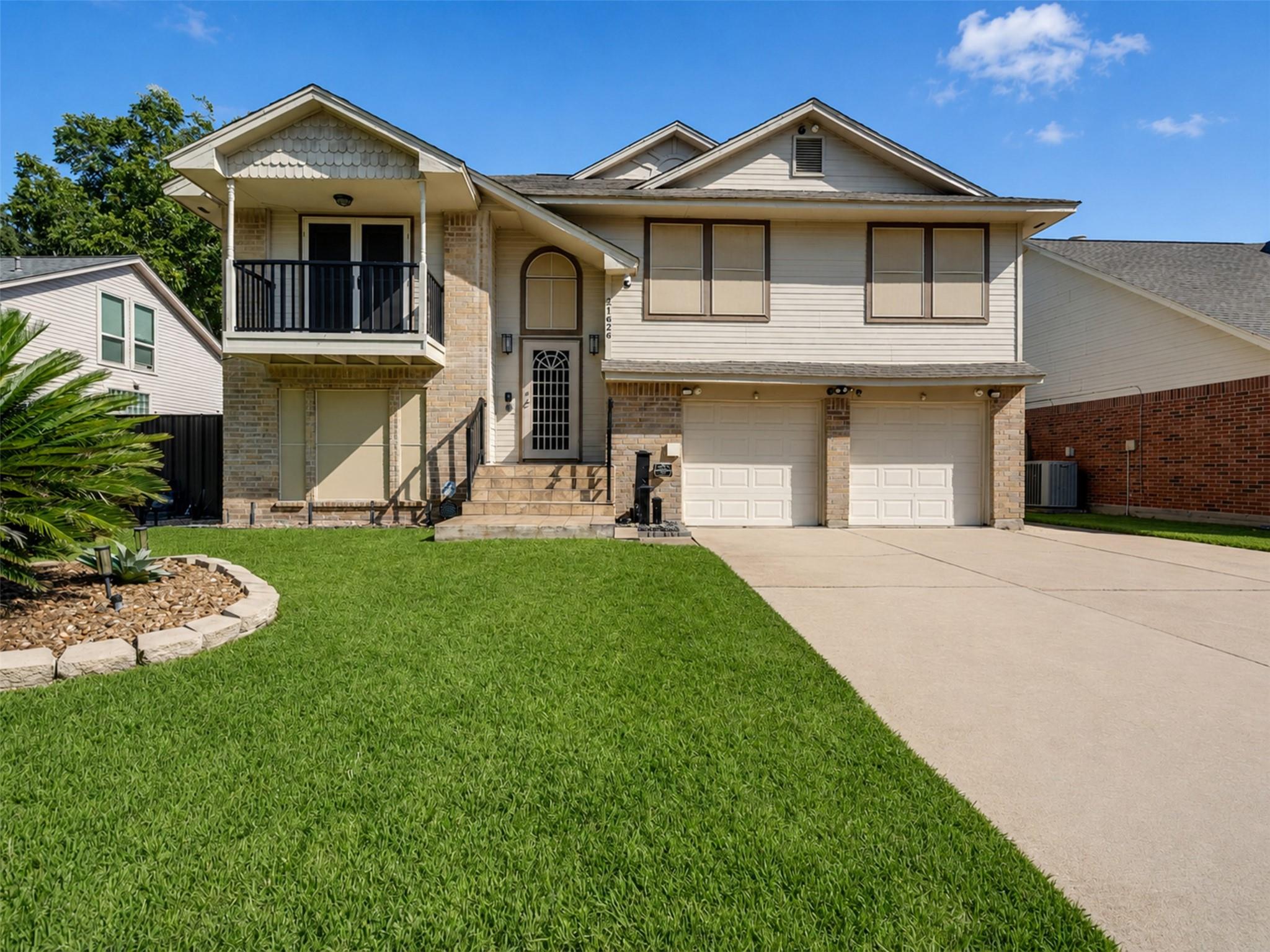 21626 Park York Drive — photo