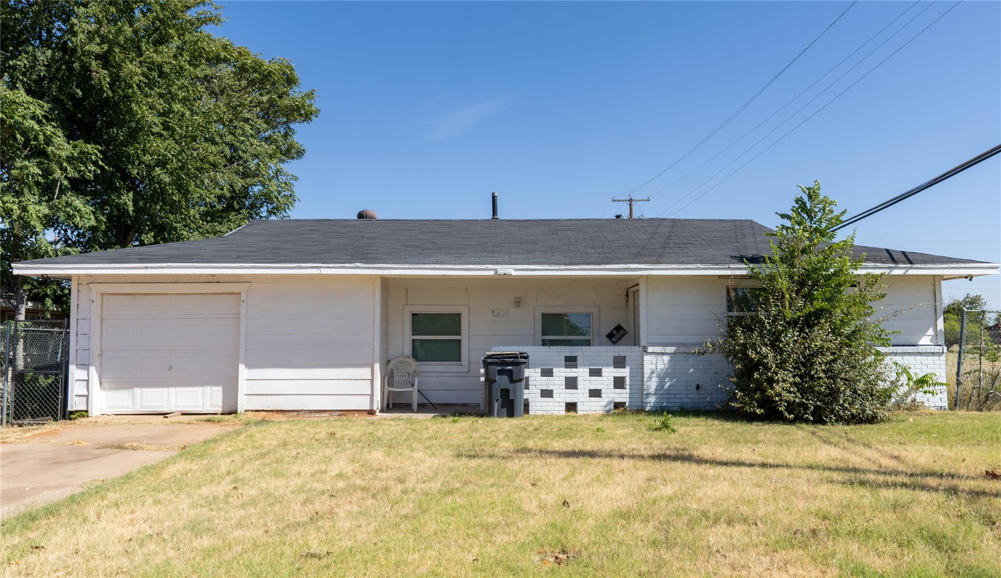 1514 Roanoke Drive — photo