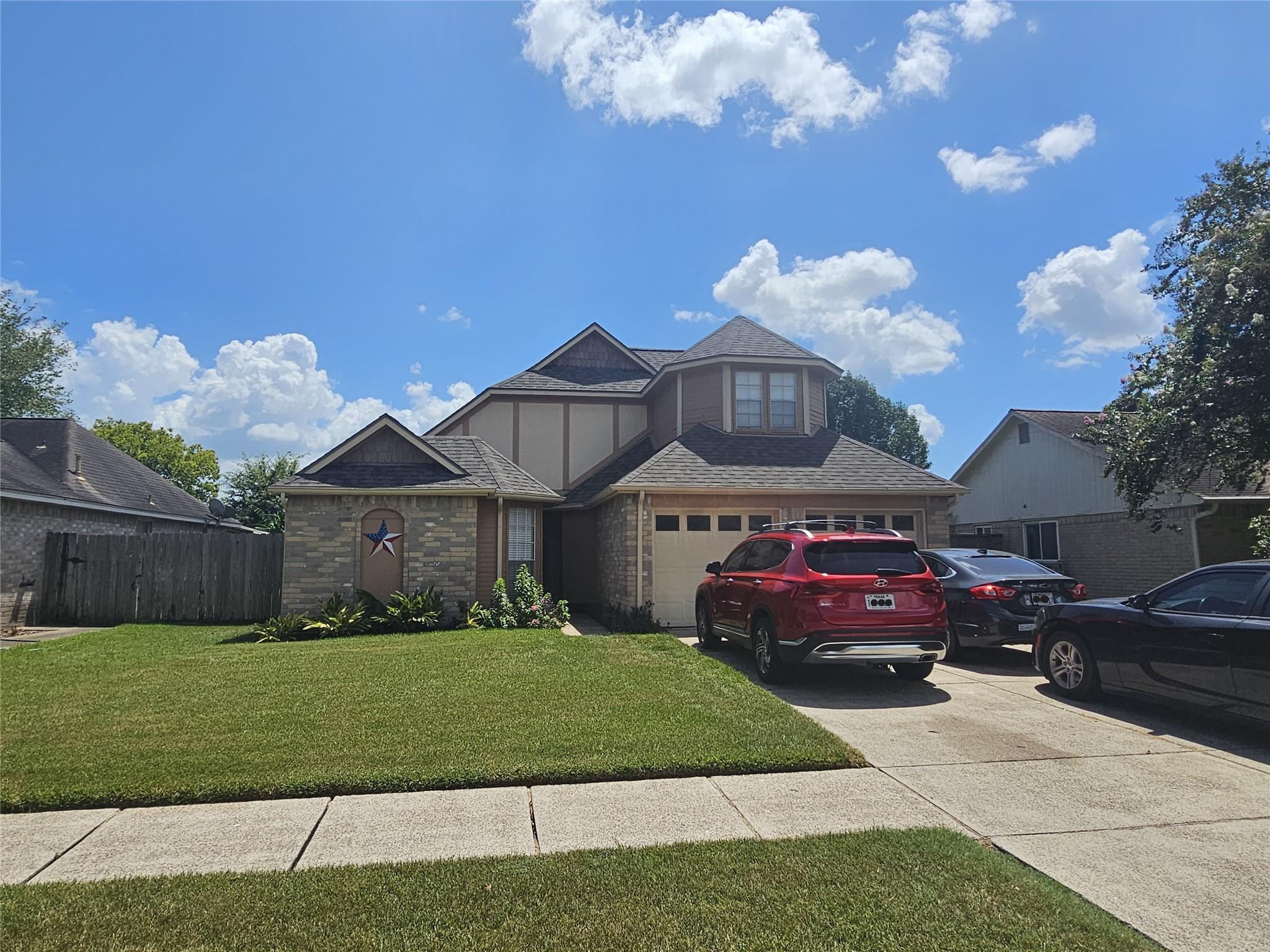 806 Bayou Vista Drive — photo