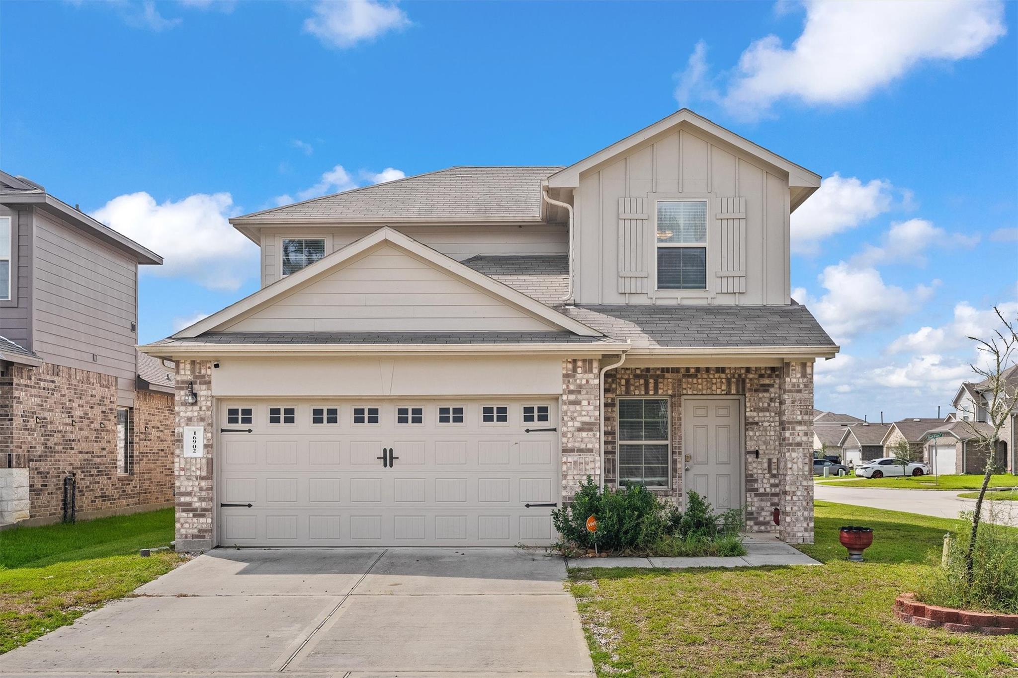 16902 Rich Pines Drive — photo