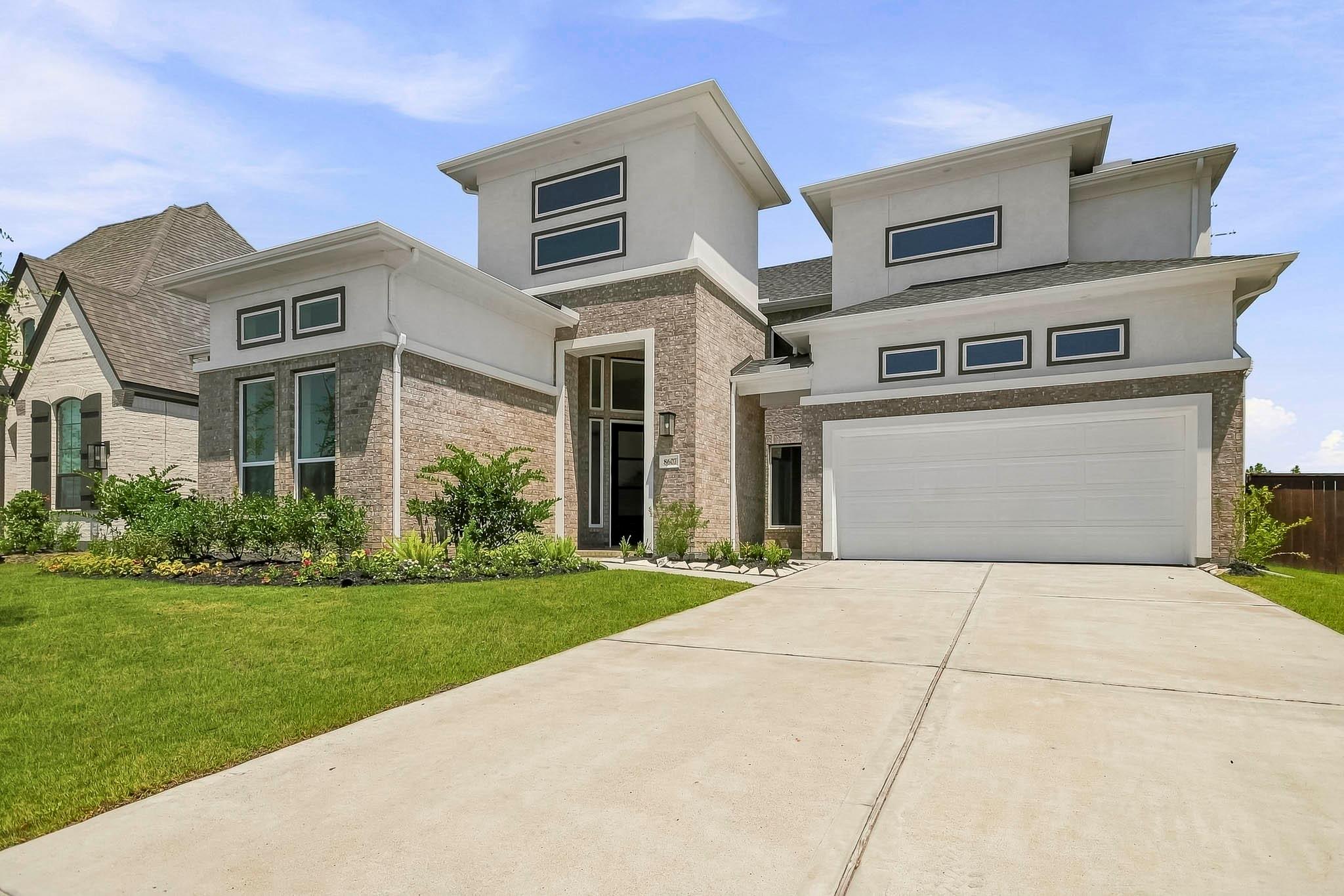 8607 Blue Grotto Lane — photo
