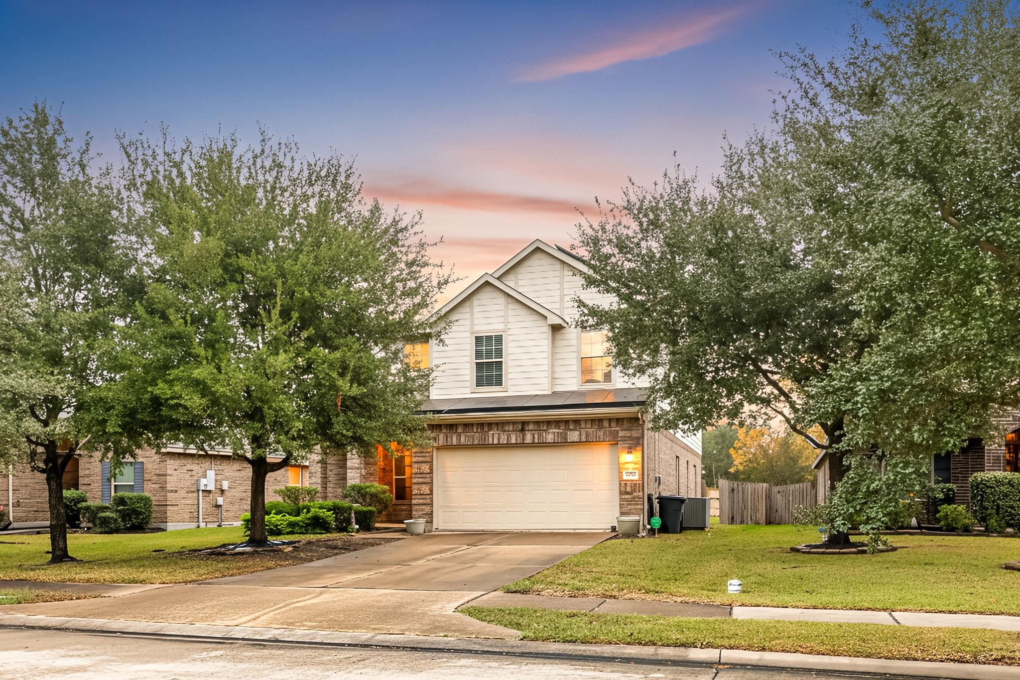6715 Strawberry Brook Lane — photo