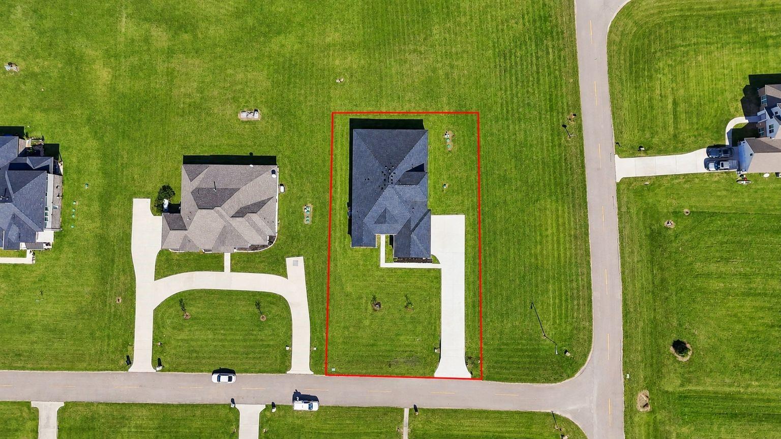 602 Johnston Drive — photo