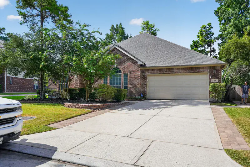 62 S Bardsbrook Circle — photo