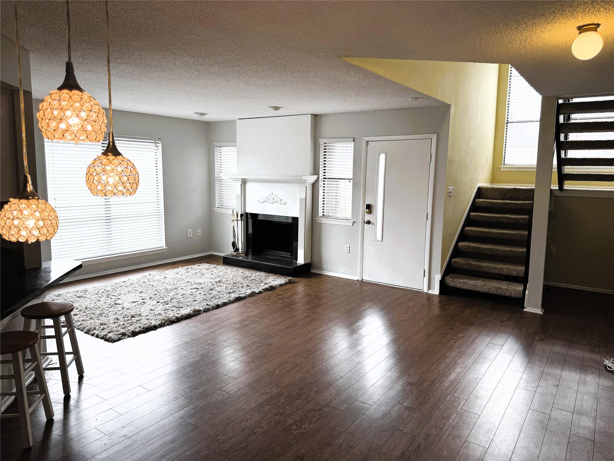 62 Evanston Street 2/5 — photo