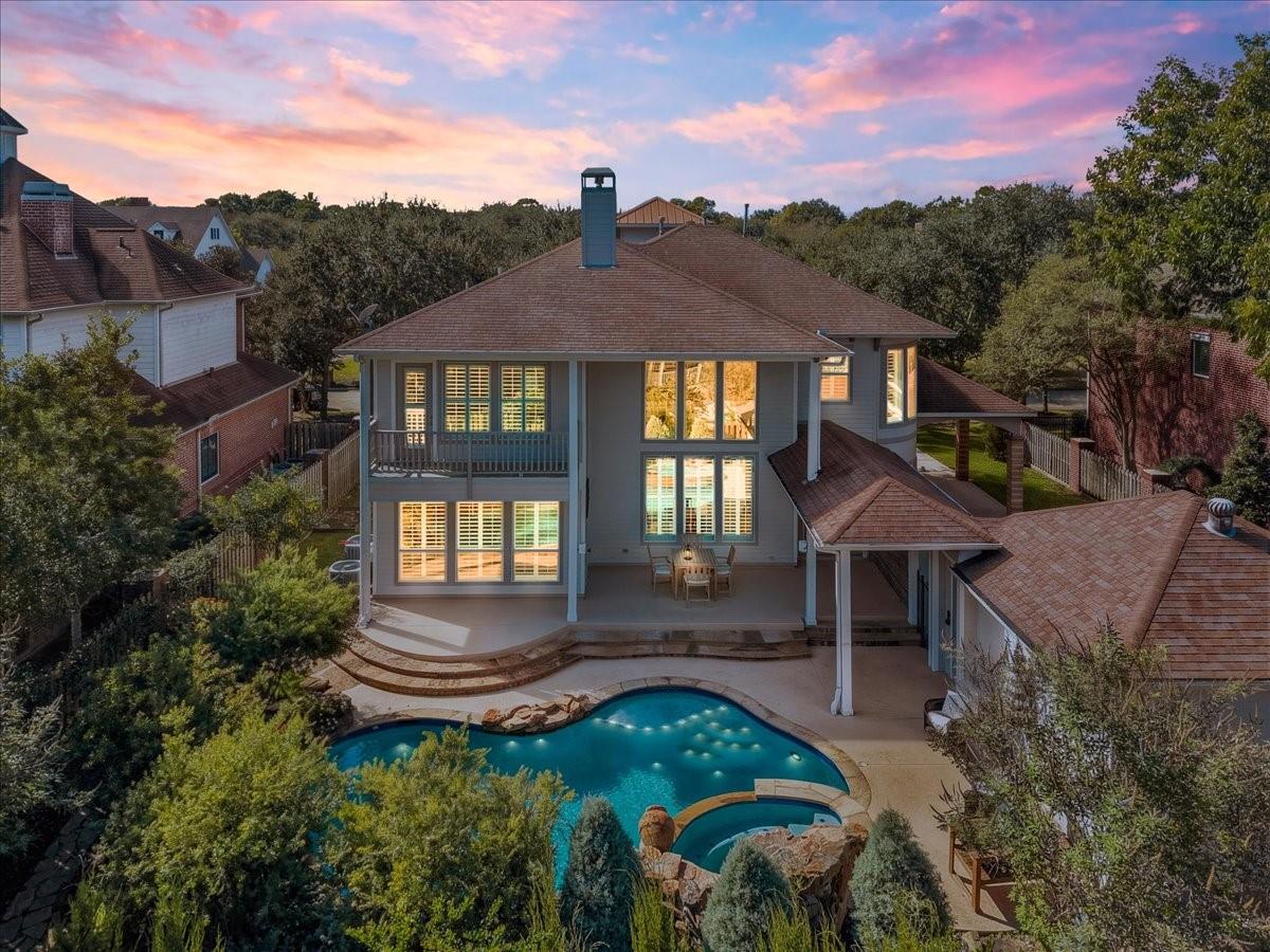 1218 Bluebonnet Drive — photo