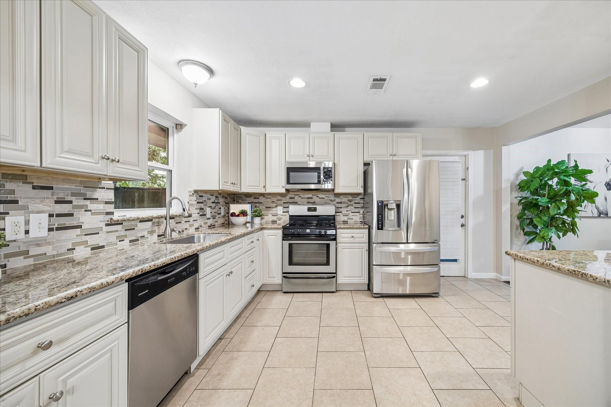 8923 Blankenship Drive — photo