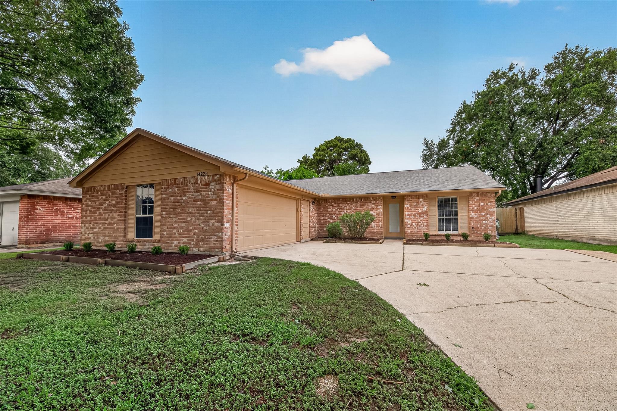 14223 Bateau Drive — photo