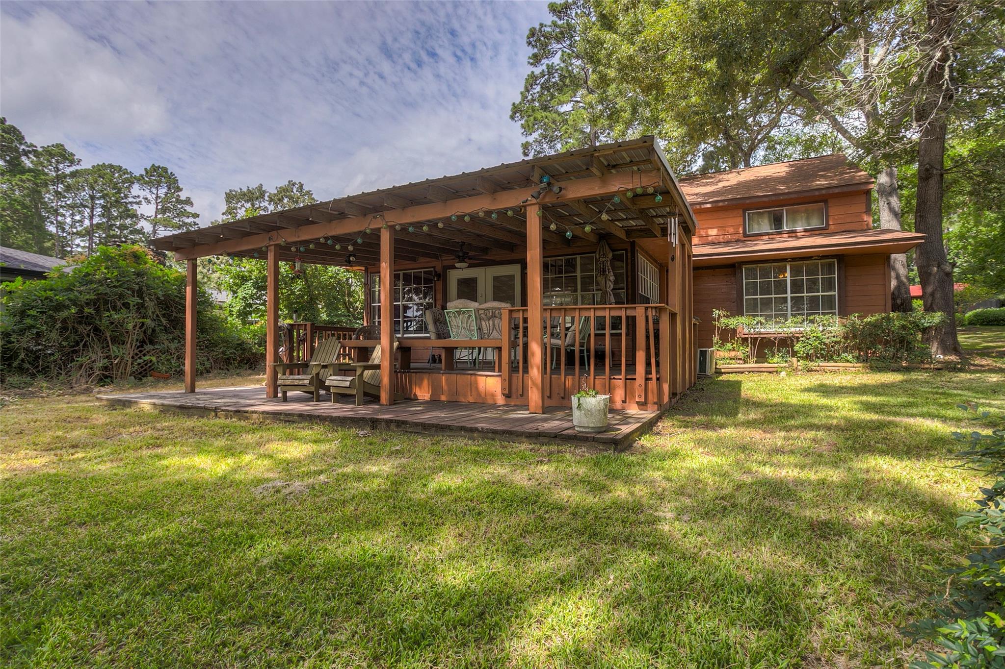 130 S Oak Bluff Drive — photo