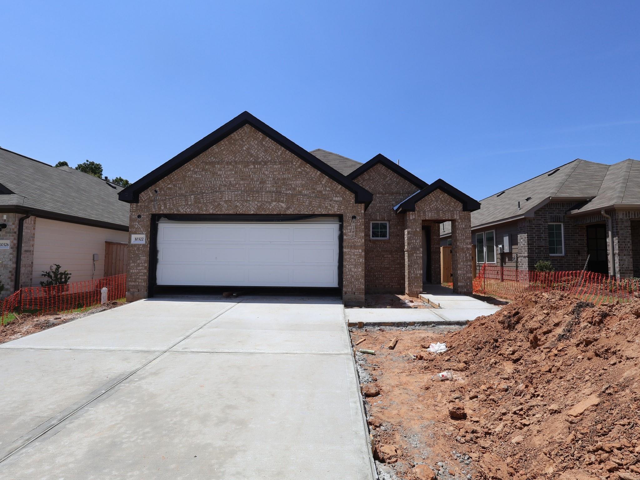 10322 Navarro Path — photo
