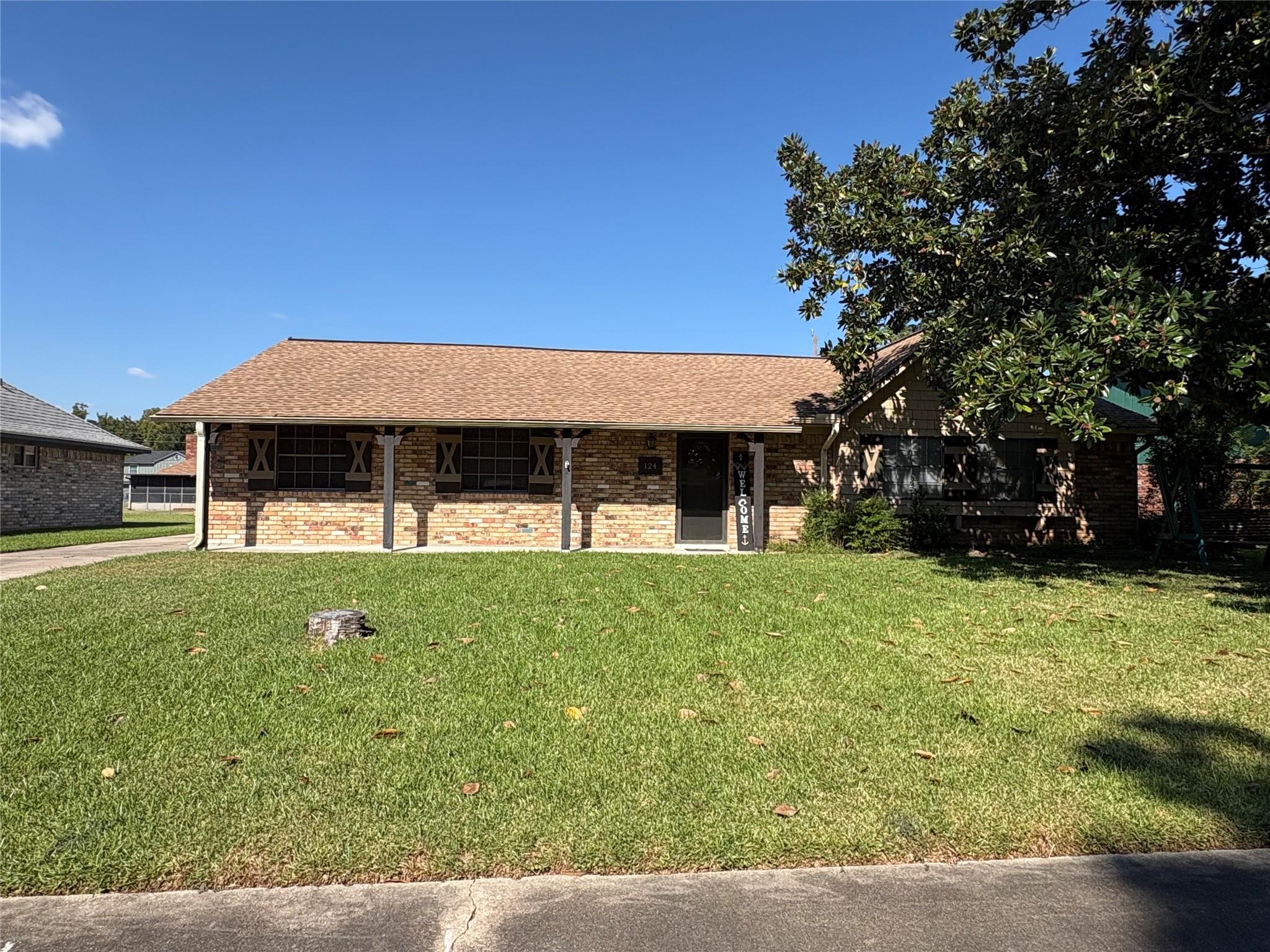 124 Tamarisk Trail — photo