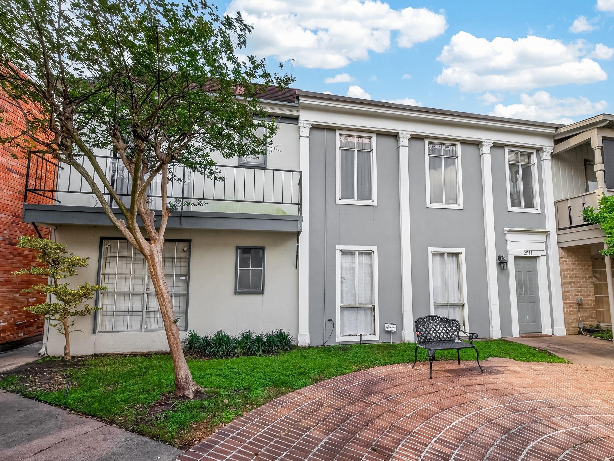 2511 Marilee Ln Unit 4 — photo