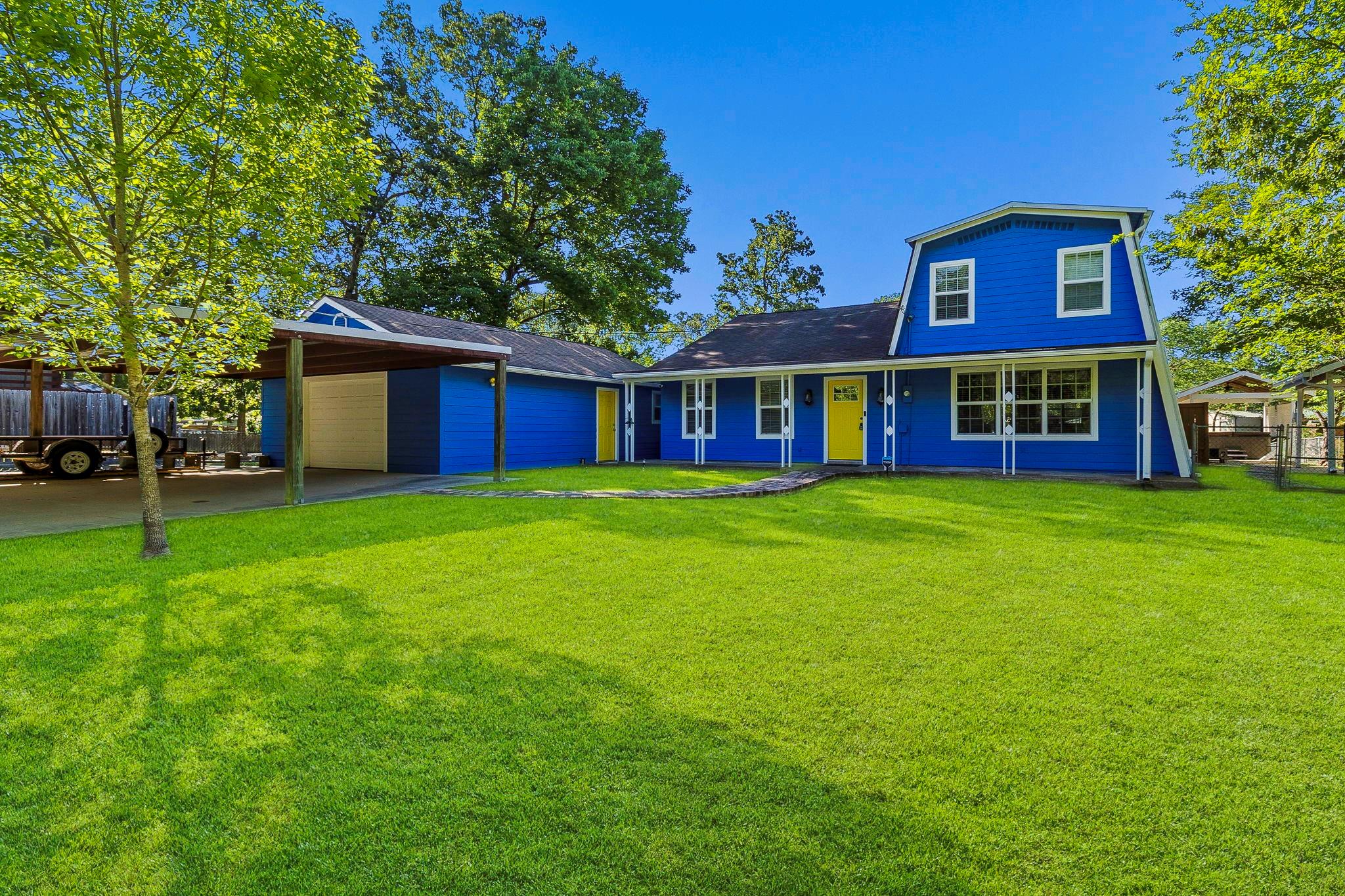 235 South Circle Drive — photo