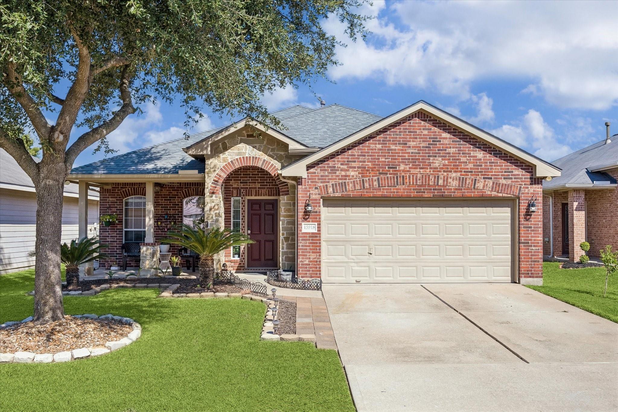 13918 Cypress Creek Bank Drive — photo