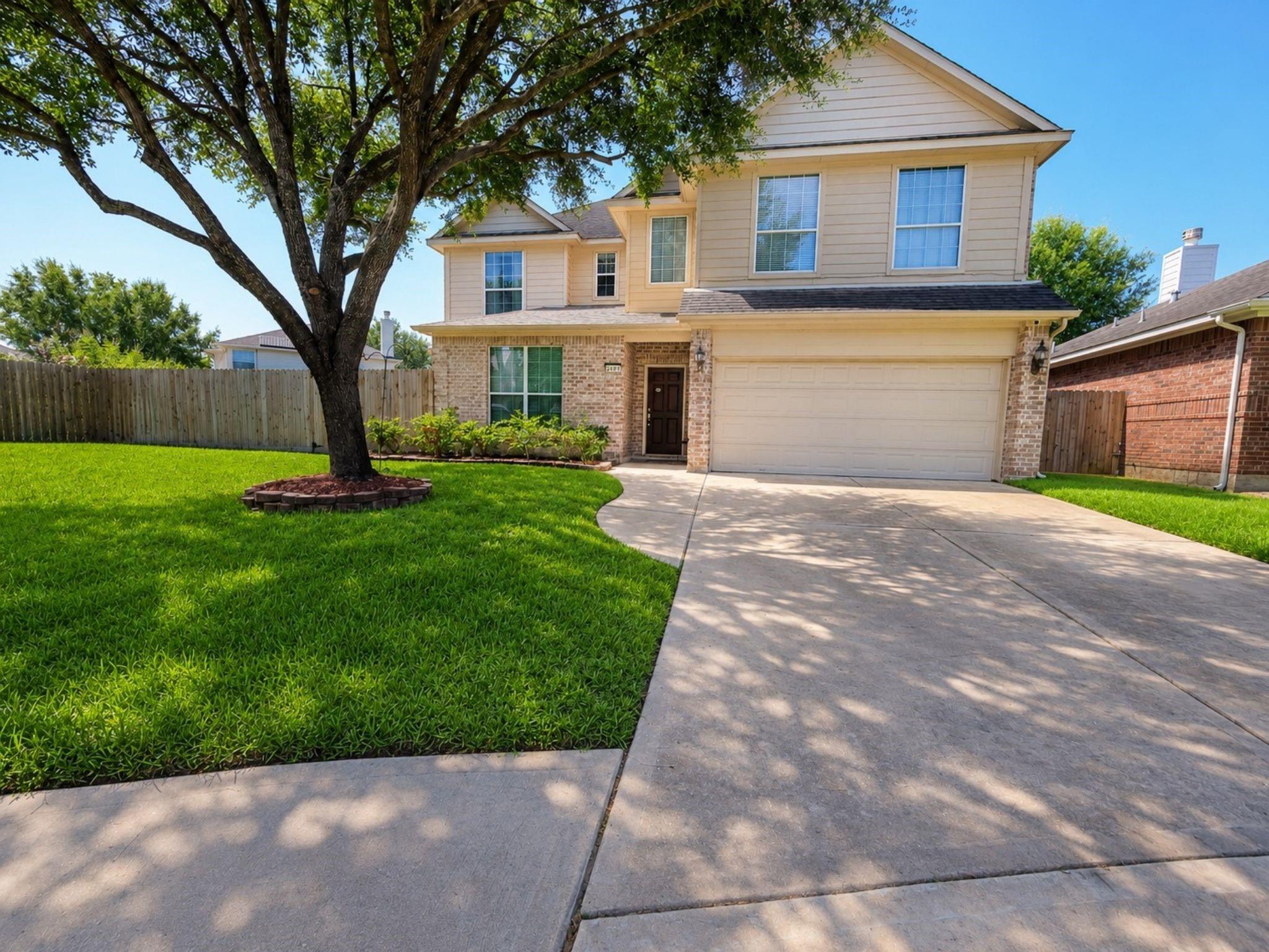 2409 Deerwood Court — photo