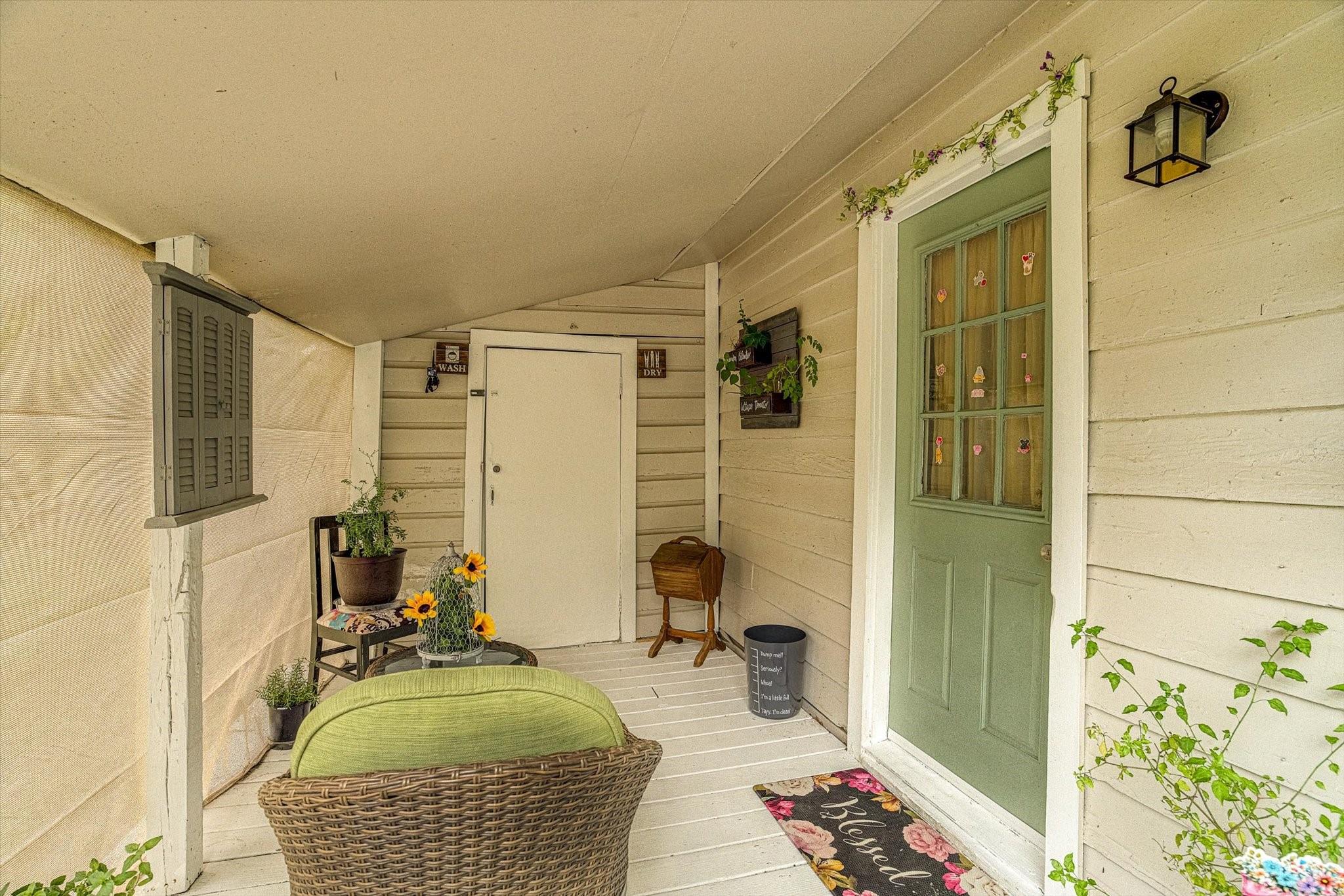 1019 Bertrand Street — photo