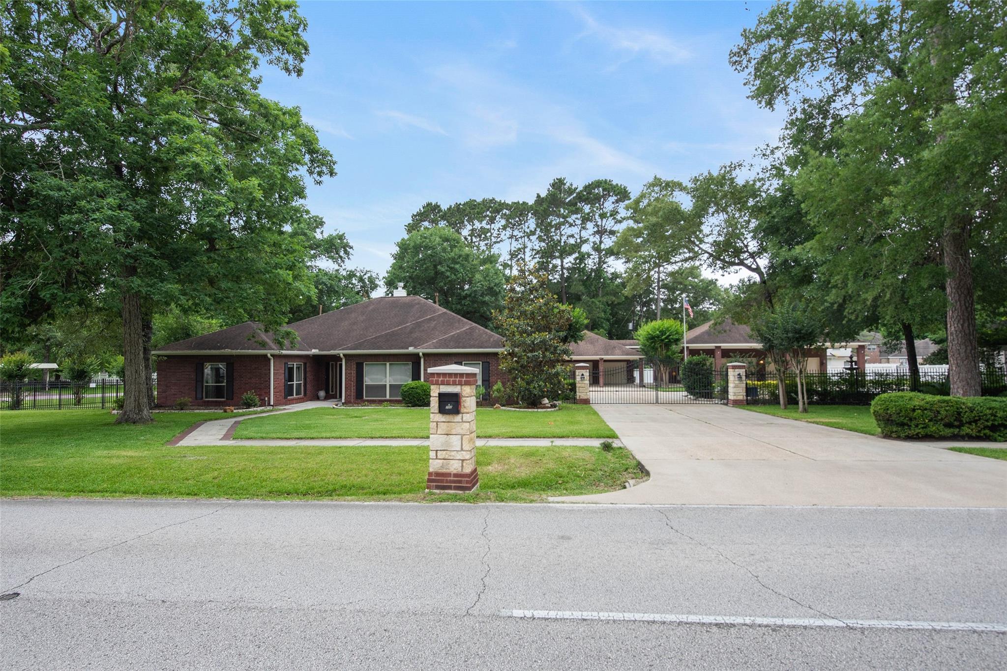 700 Carriage Hills Boulevard — photo