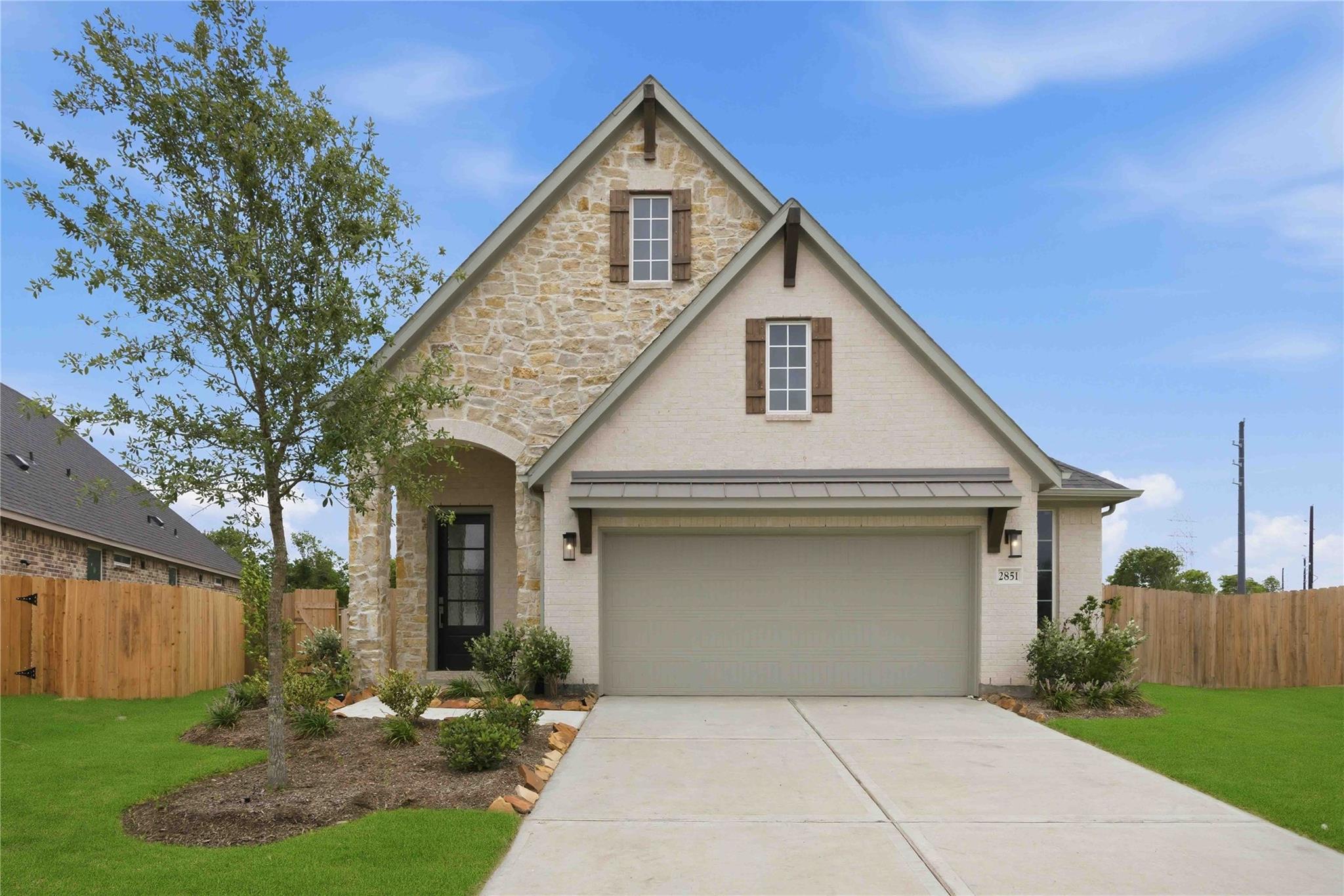 2851 Elm Creek Way — photo