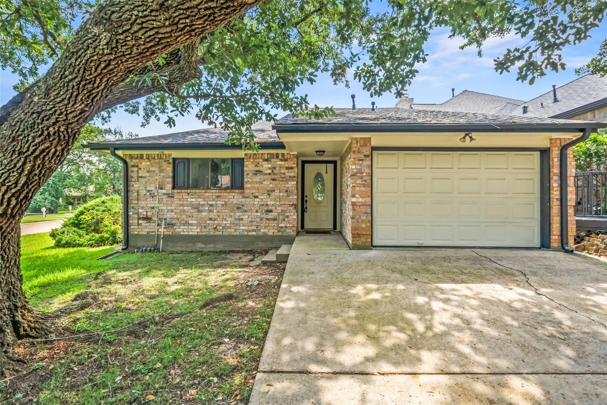 101 Fairway View Lane — photo