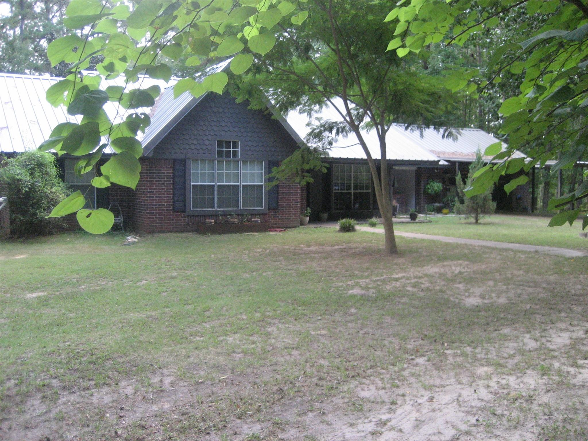 4759 County Road 1655 — photo