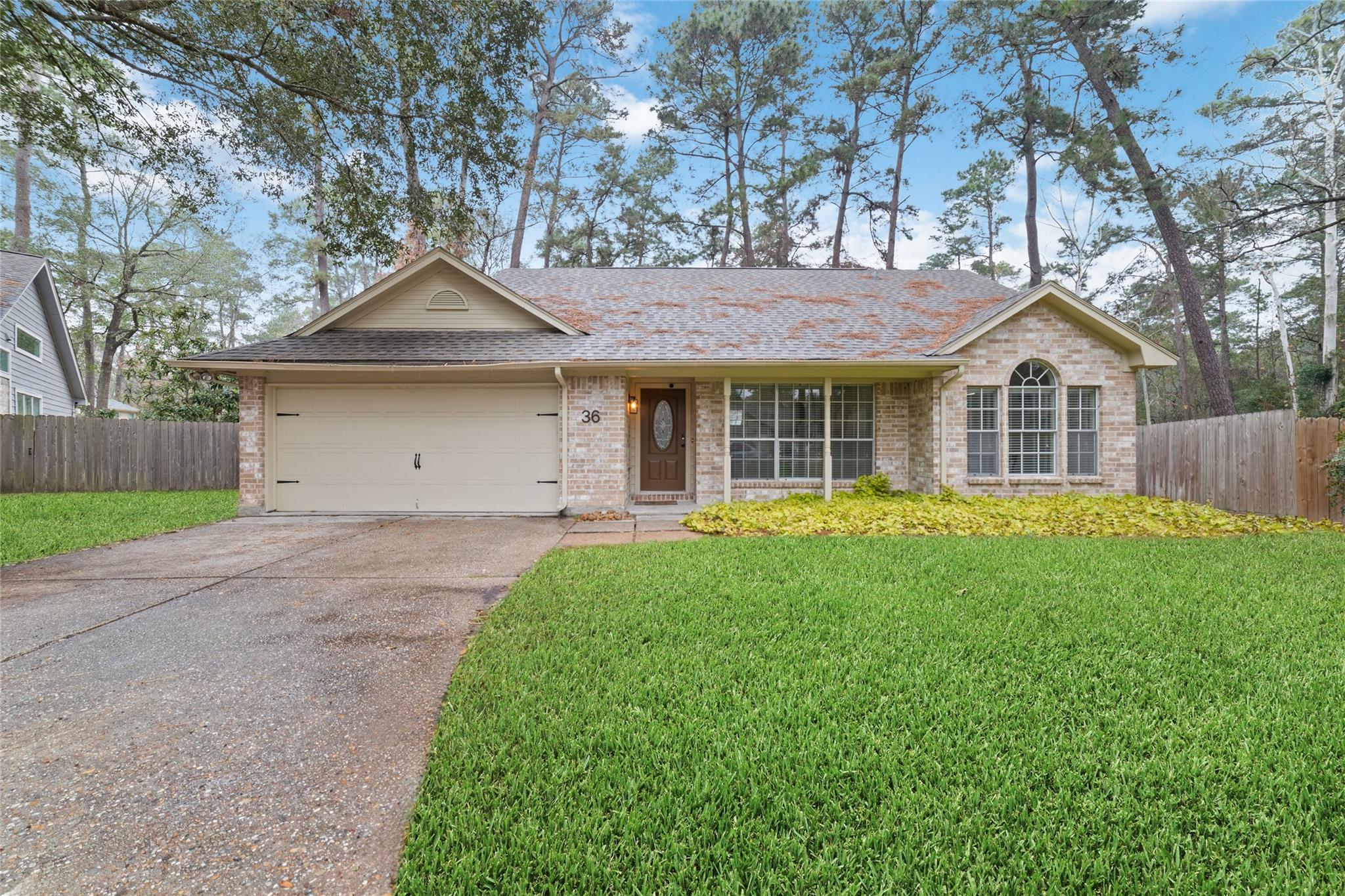 36 N Rain Forest Court — photo