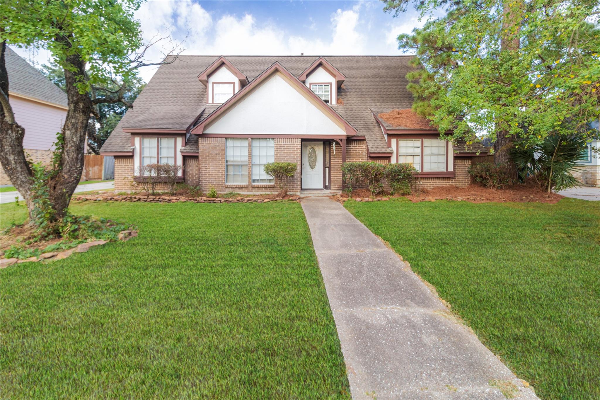19718 Oak Branch Court — photo