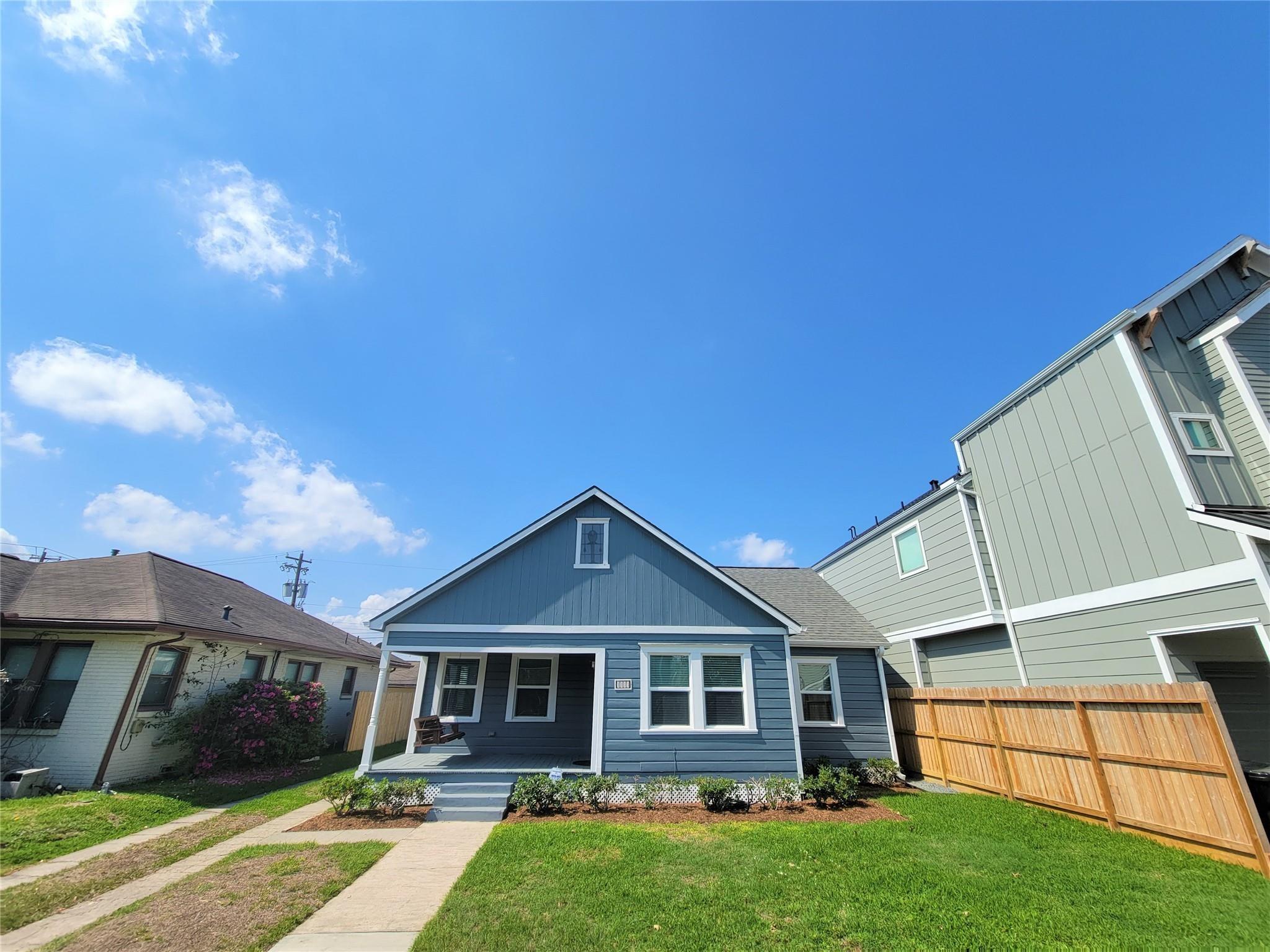 1111 Dorothy Street — photo