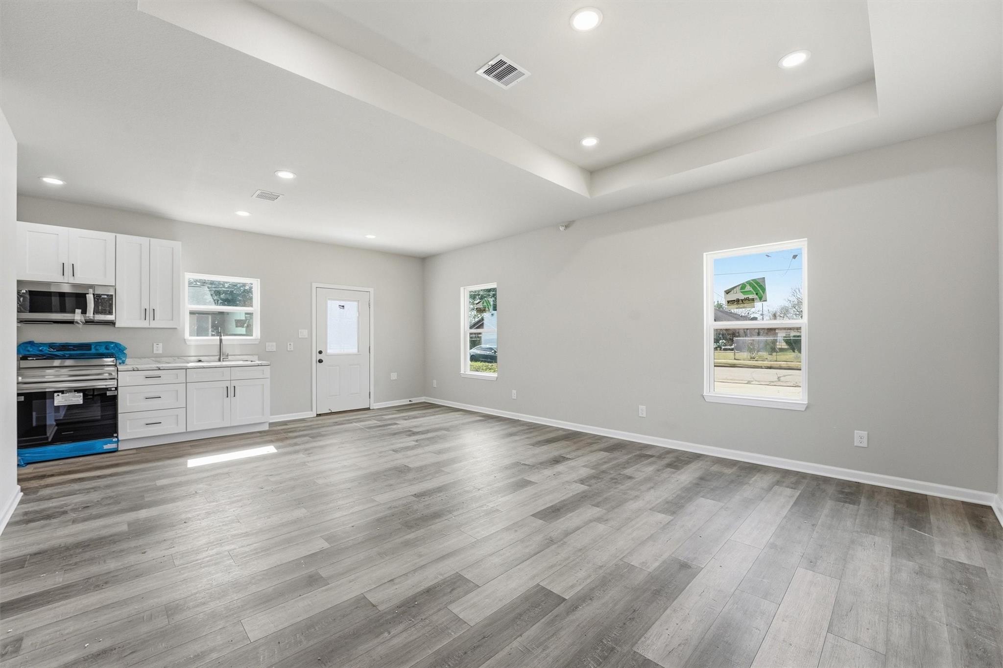 3795 Piney Point, Conroe, TX 77301 — photo 3
